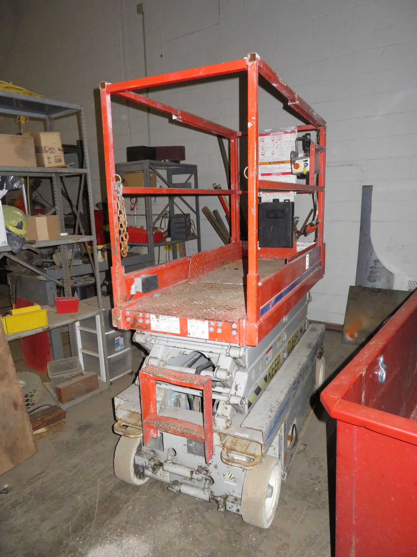 Skyjack 3219 Scissor Lift, 19 ft., 25 ft. Working Height, #229794 - Image 2 of 5