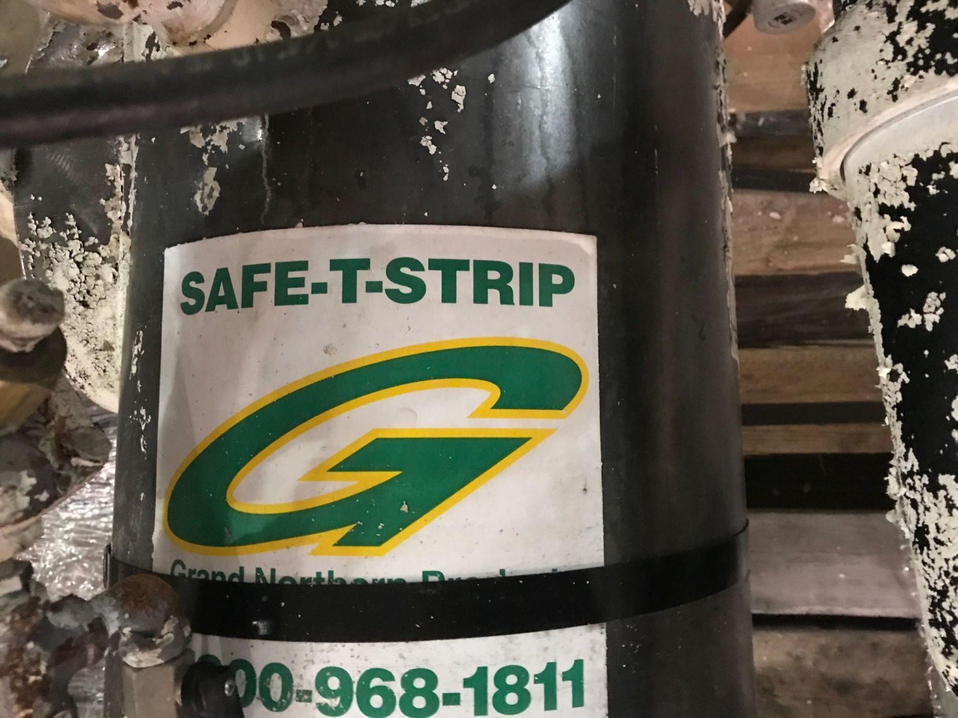 Safety Strip Abrasive Blaster - Image 2 of 2