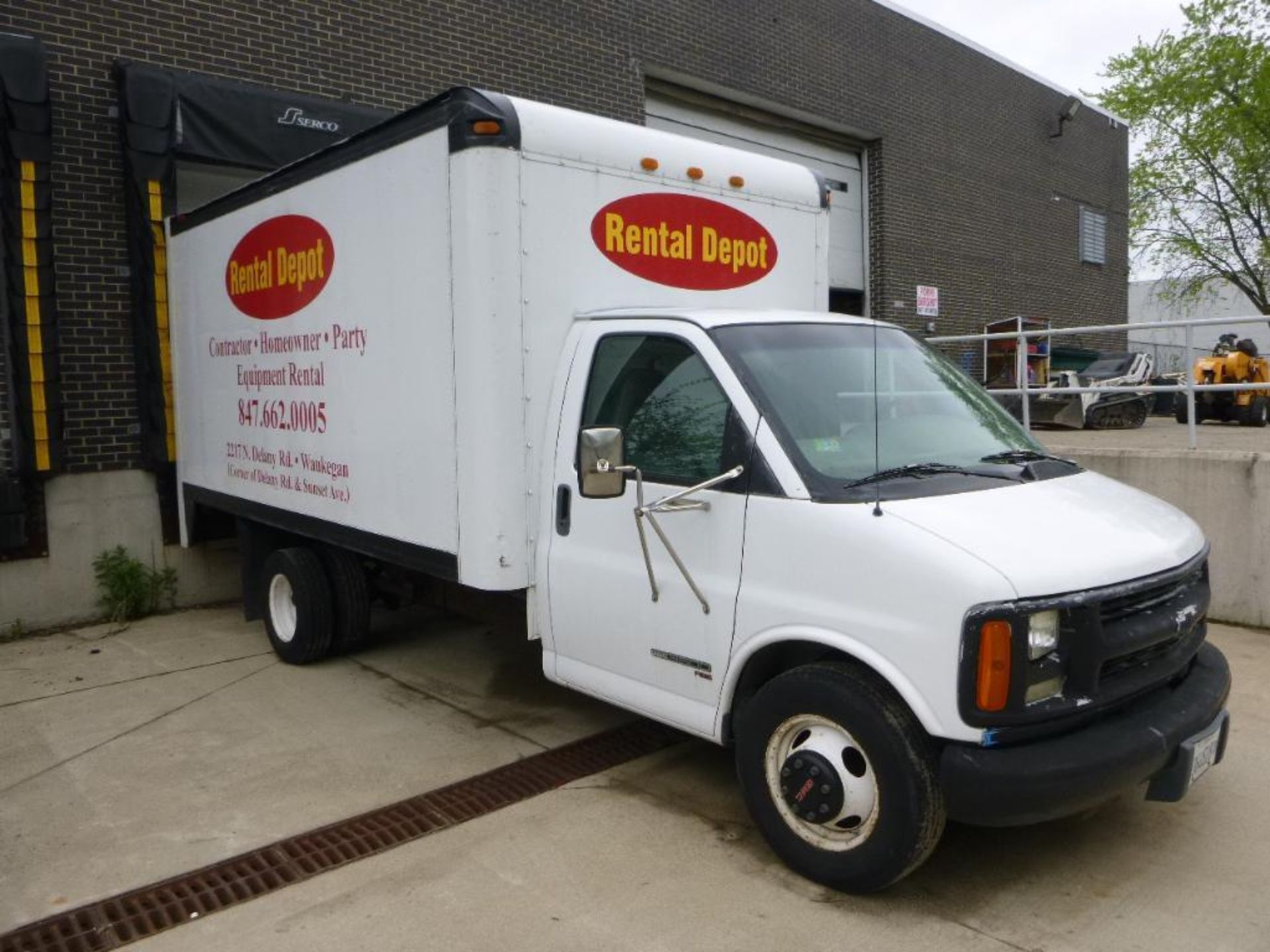 GMC 3500 Box Truck with 15 ft. (est.) Box, VIN 1GDHG31R7V1035659