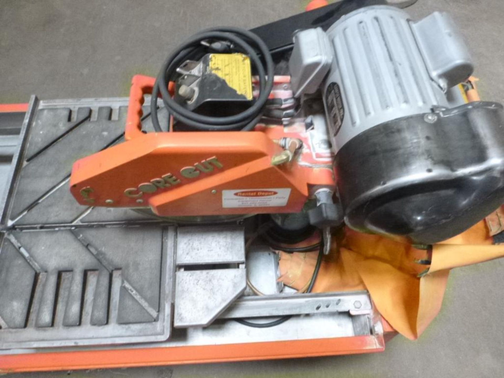 LOT: Core Cut CC1000T 10 in. Tile Saw, S/N CC110163, with Stand, Cuts 24 in. Tile - Image 3 of 8