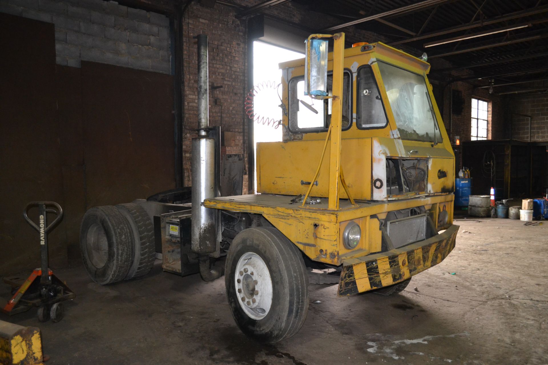 1980 Ottawa Single-Axle Spotter Tractor Model 30, S/N 153352 - Image 2 of 2