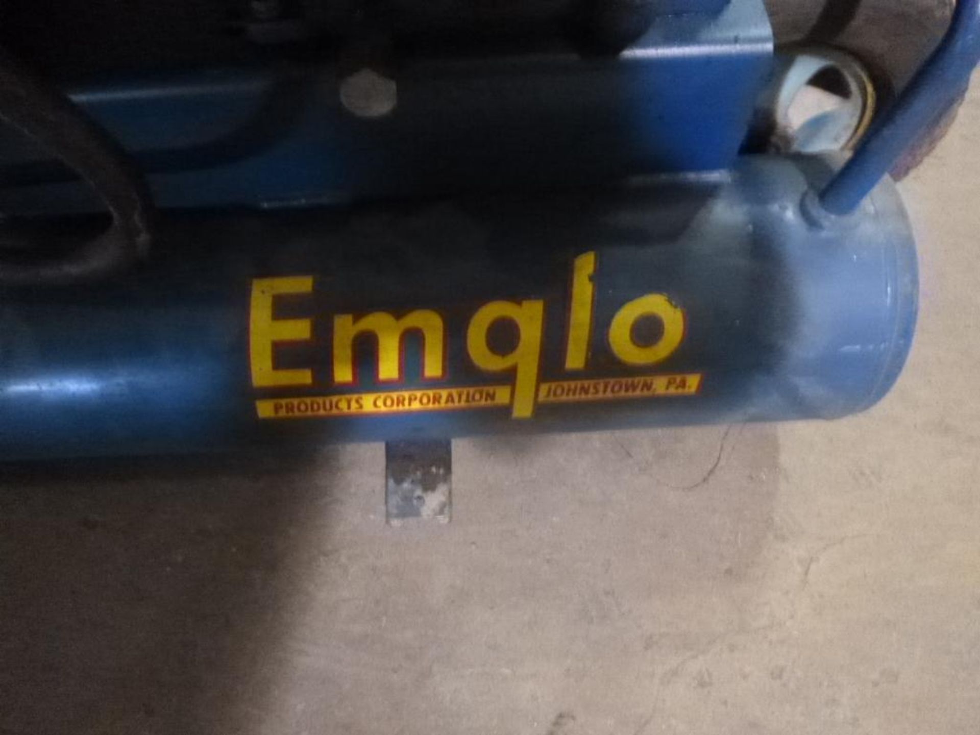 Compressor, Gas 8 HP, Emglo, S/N 62084208, Twin Tank - Image 10 of 10