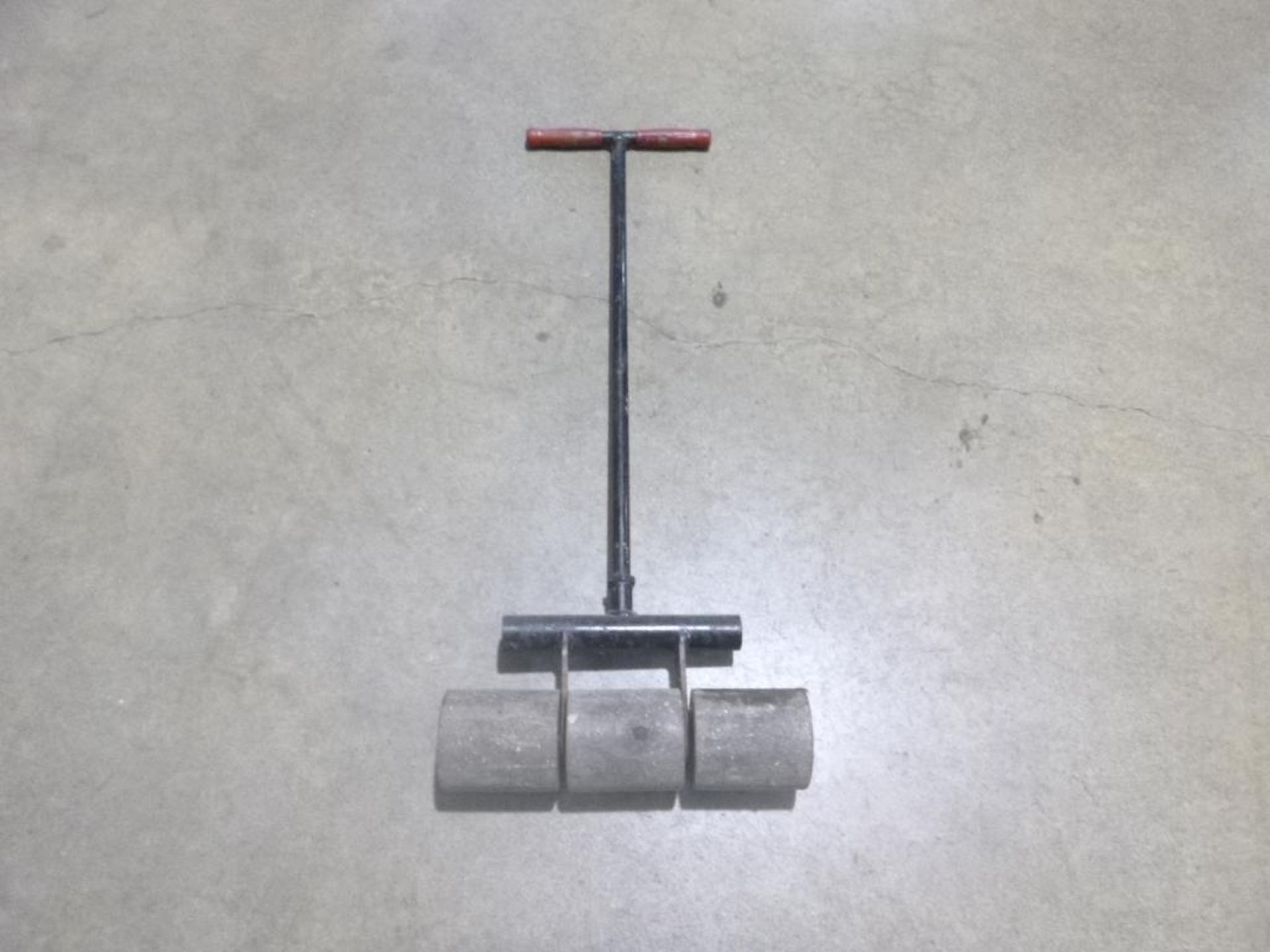 Tile Floor Roller, 75 lbs