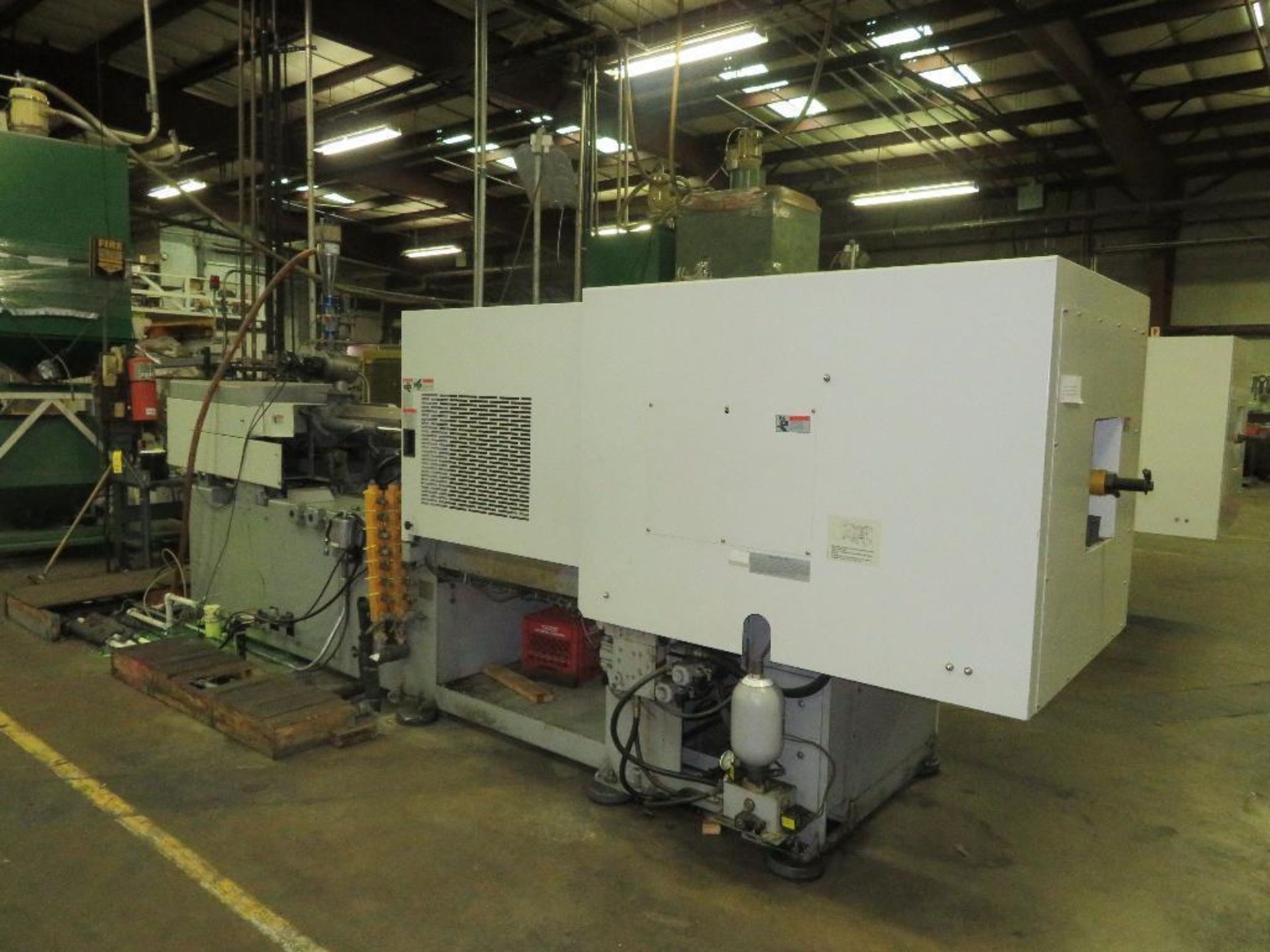 Toyo 200 Ton, 15.9 oz. Hydraulic Injection Molding Machine Model Plastar TM-200HVPS, S/N 1141248 (20 - Image 5 of 7