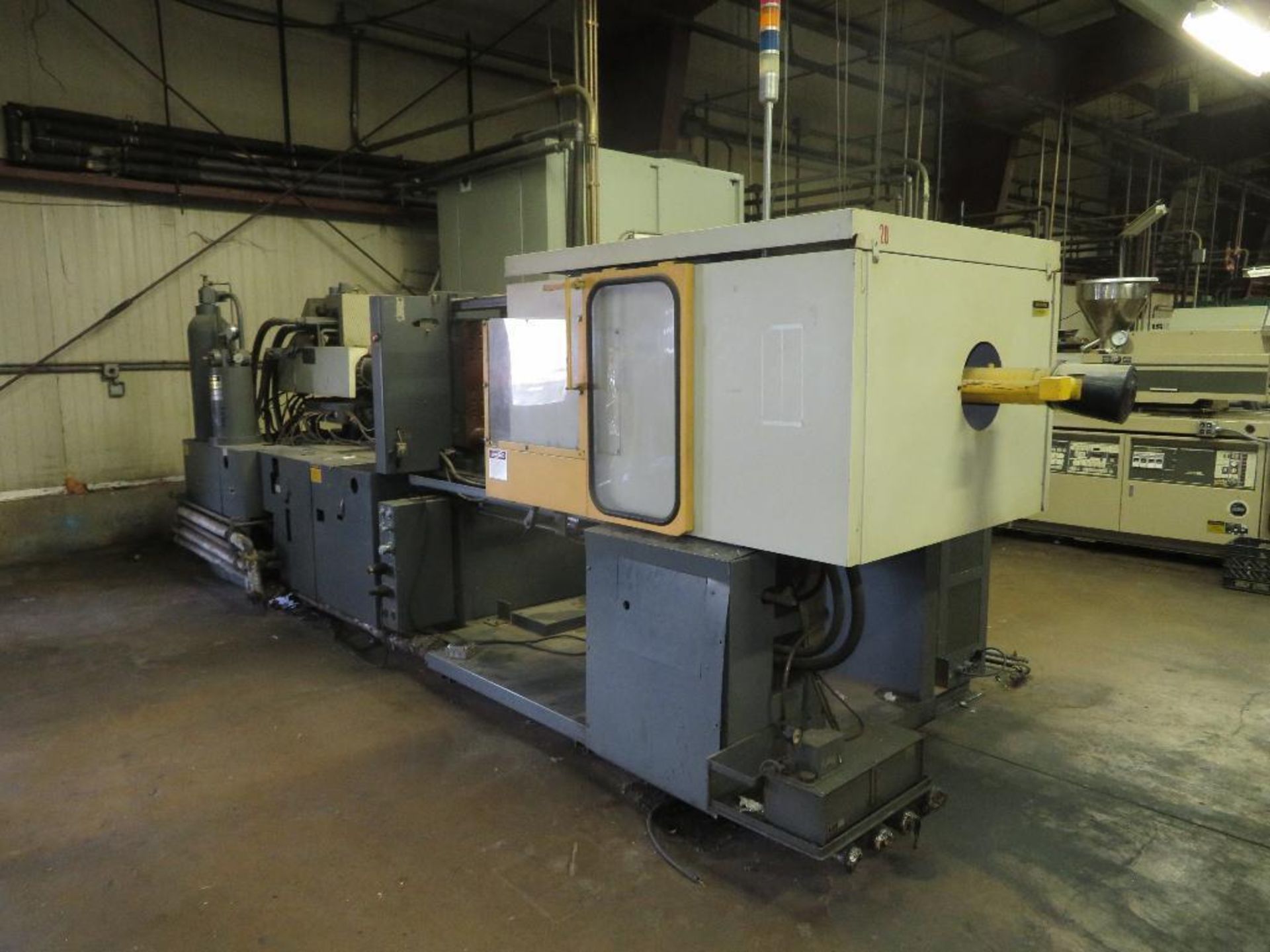 Sumitomo 150 Ton, 8.5 oz. Hydraulic Injection Molding Machine Model SG150U-SYCAP MIII, S/N M0HL8023 - Image 4 of 5