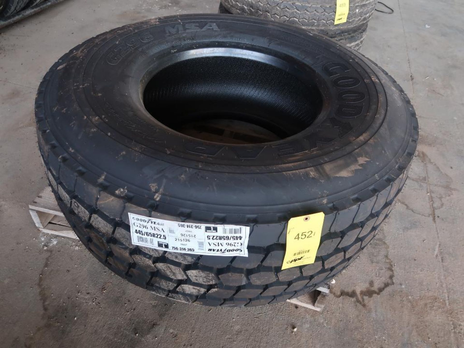 (1) Goodyear 445/65R22.5 Tire (new)
