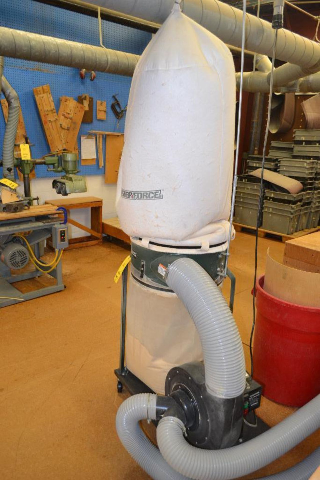 Masterforce 1200 CFM, 1.5 HP Portable Dust Collector Model 240-0050, S/N 201-0400 - Image 2 of 2