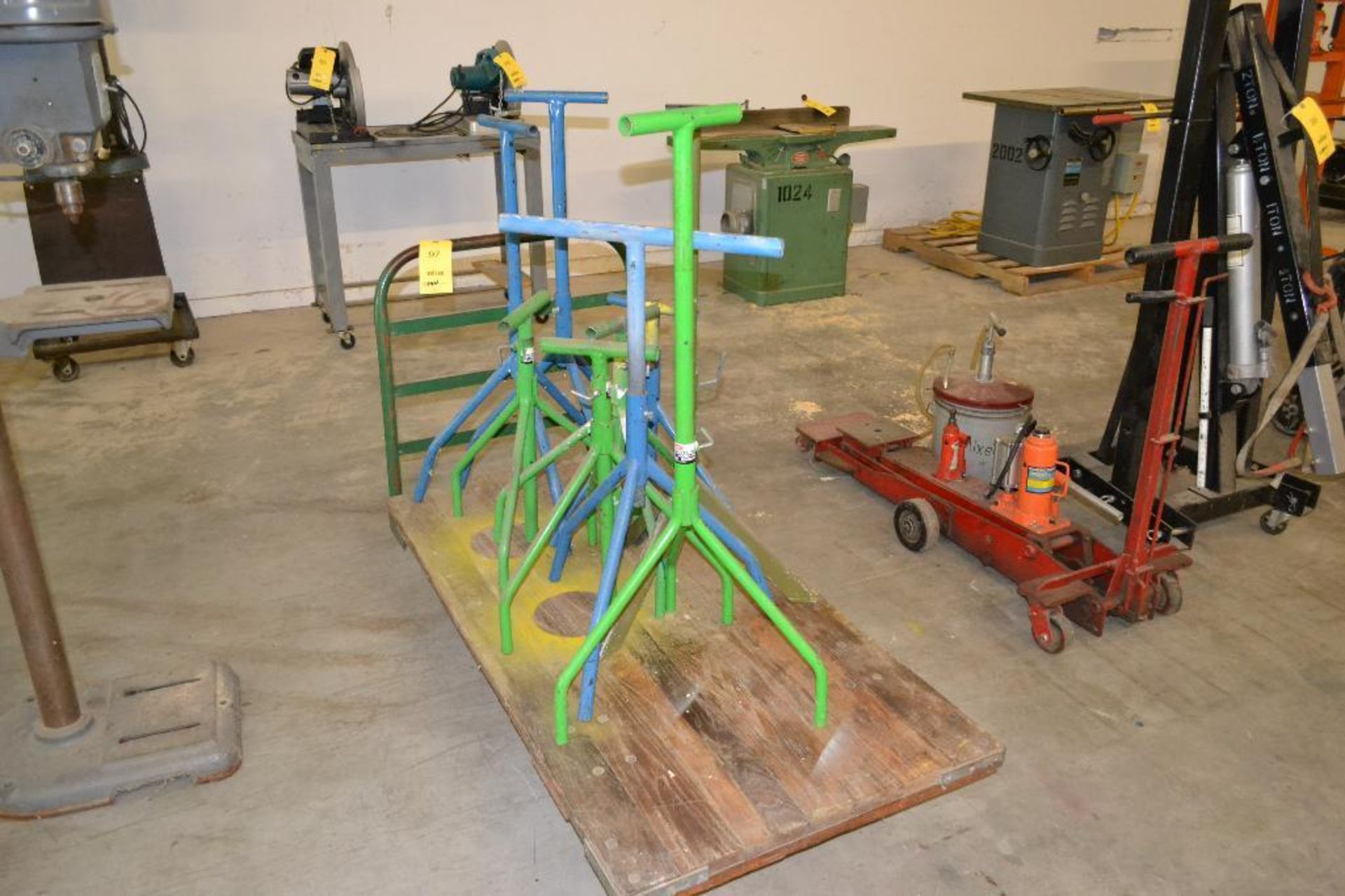 LOT: Assorted Material Support Stands on 4-Wheel Cart