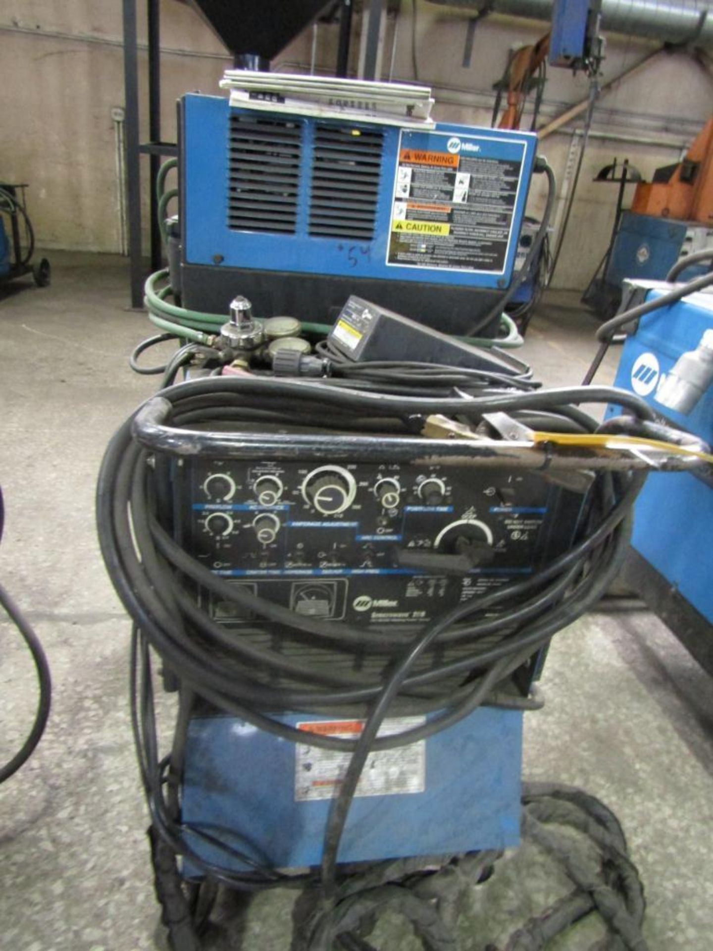 Miller 250 Amp Portable TIG Welder Model Syncrowave 250, Power Supply, Cable, Gun, Radiator, Foot