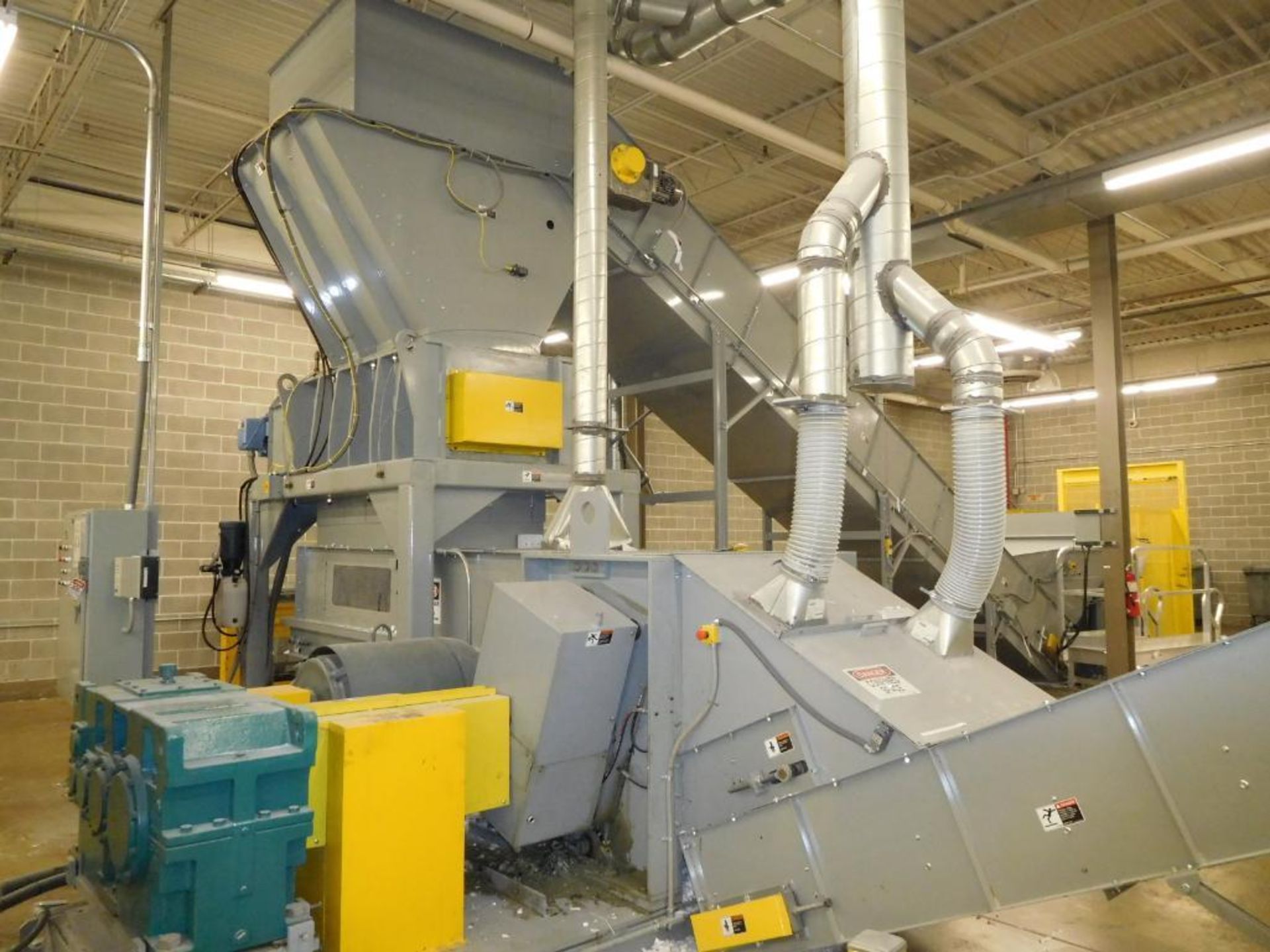 Ameri-Shred Dual Shredder System, S/N 199070.00 (2015, 2073 hours indicated) including: Pierce & Tea - Image 5 of 17