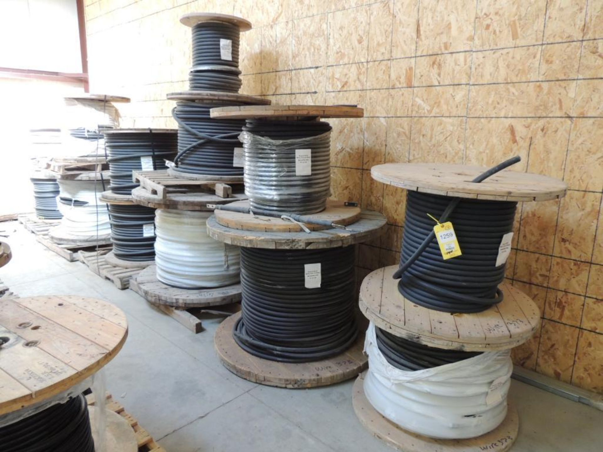LOT: (13) Spools General Cable 373-DLO 1 Conductor, Approx. 8000 ft. - Bild 2 aus 5