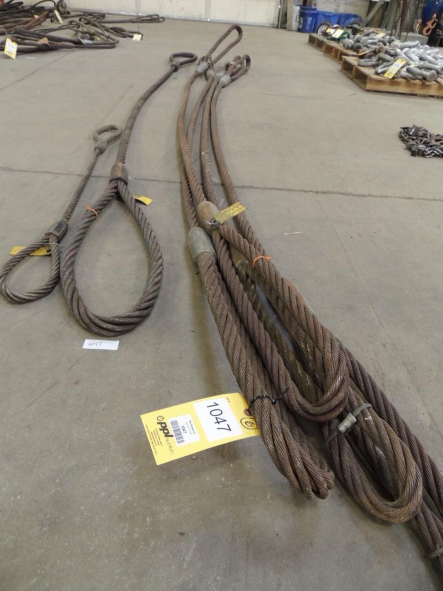 LOT: (5) 1-1/4 in. x 12 ft. Lifting Cable, 24 in. Eye, 30,000 lb. Capacity, (1) 3/4 in. x 4 ft.