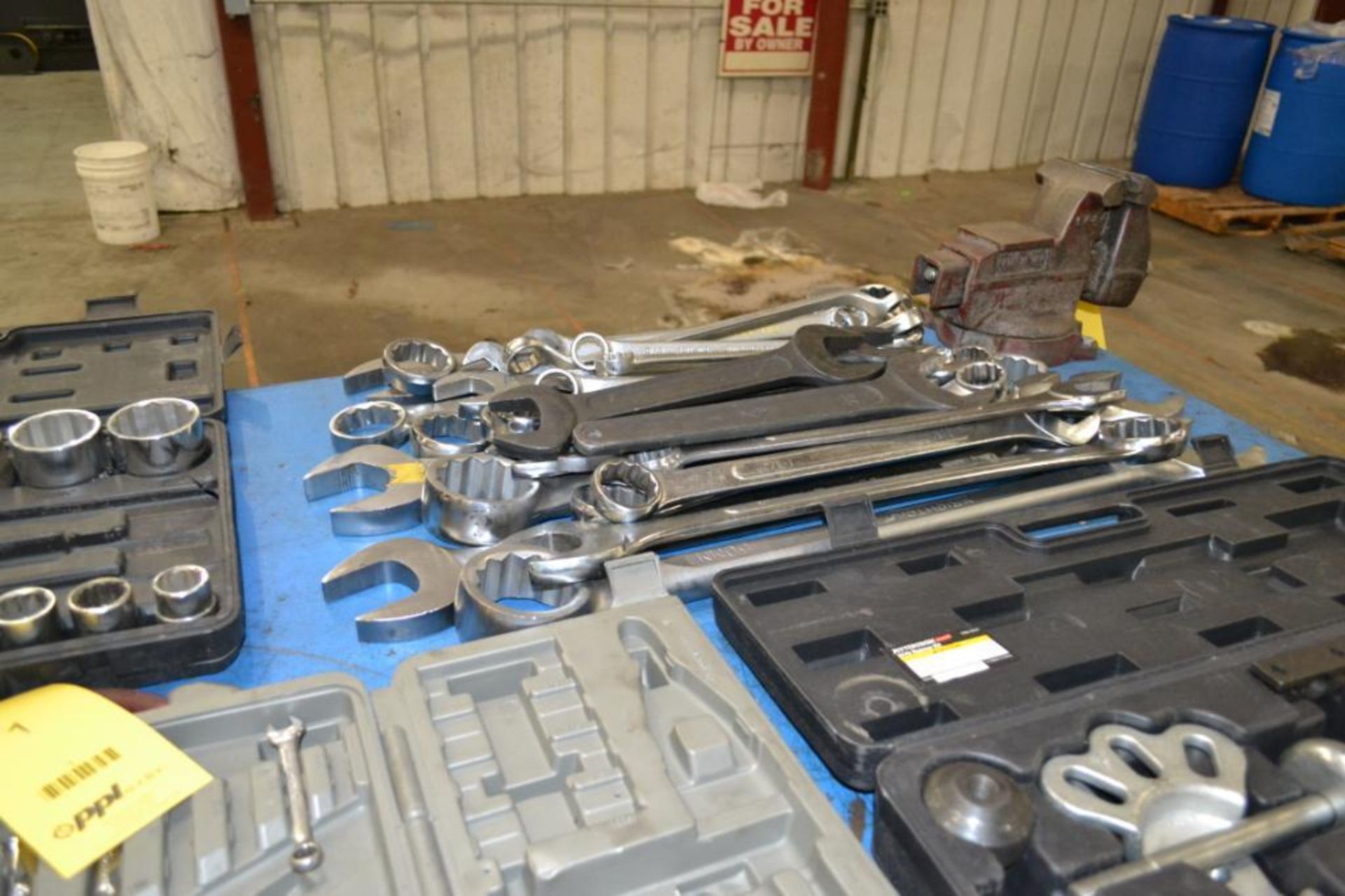 LOT: Combo Wrenches, Sockets, Slide Hammer, Pneumatic Tools - Image 4 of 5