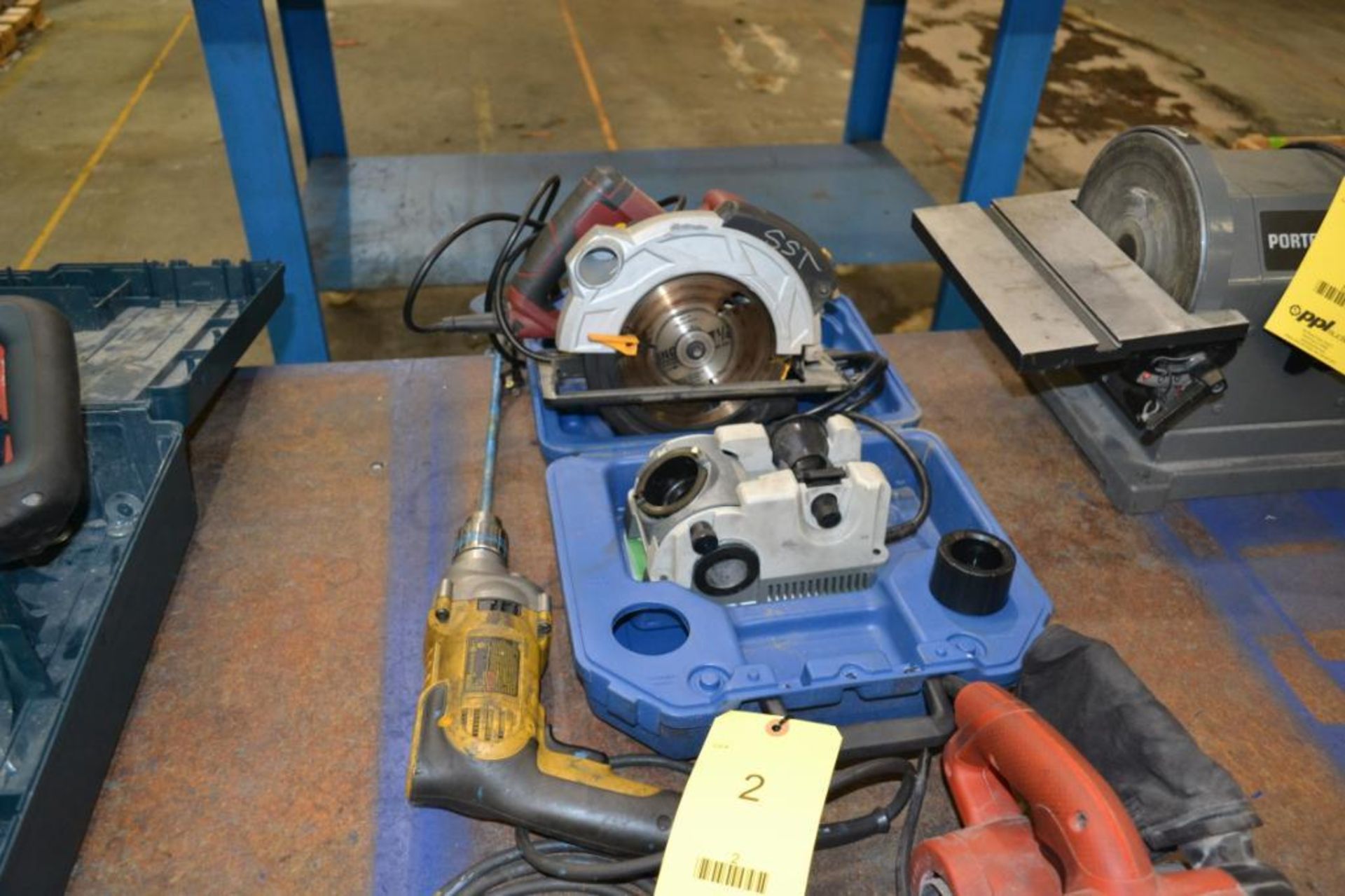 LOT: Belt Sander, 1/2 in. Electric Drill, 7-1/4 in. Circular Saw, Drill Doctor