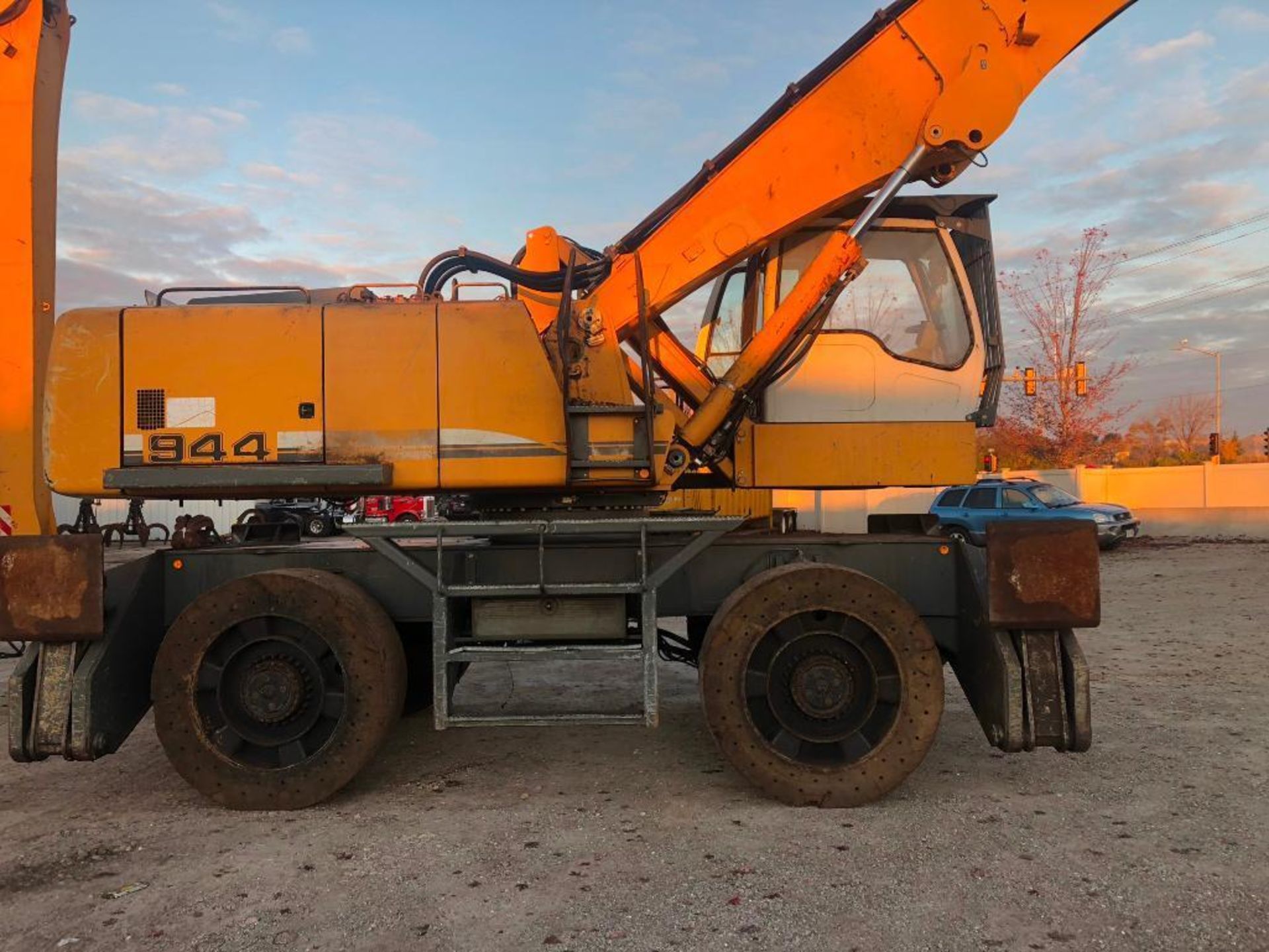 2005 Liebherr Hydraulic Rubber Tire Mobile Material Handler Model Litronic A944C HD, S/N WLH7U194HZK