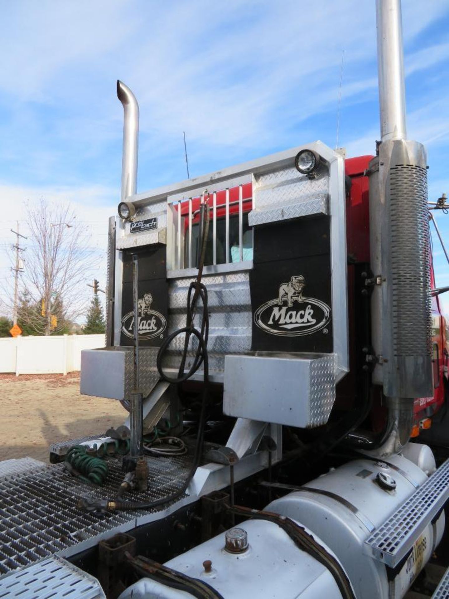 2000 Mack Conventional Tandem-Axle Truck Tractor Model CH613, VIN 1M2AA18Y1YW124560, 12.0L 6 Diesel, - Image 4 of 5