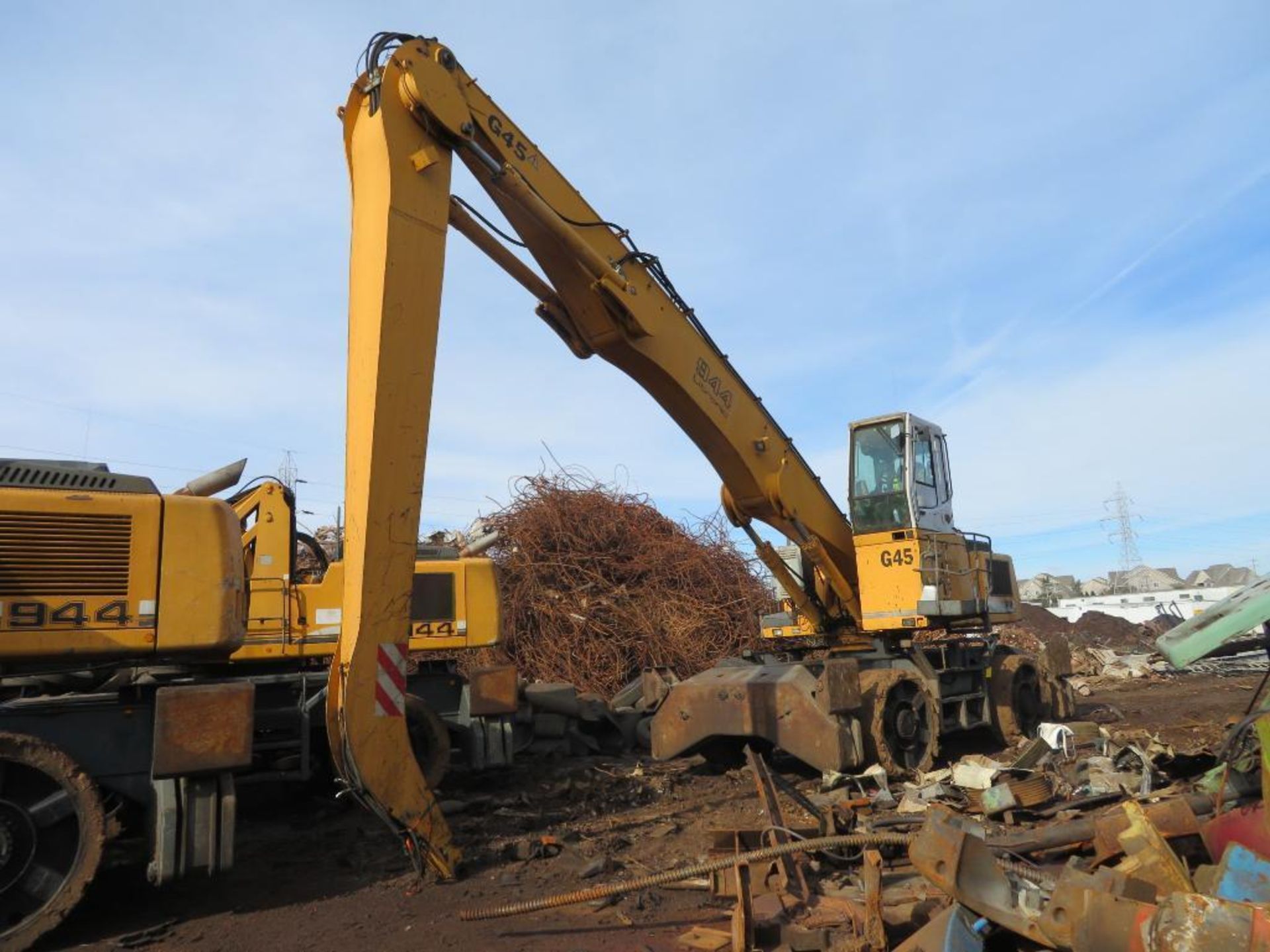 Liebherr Hydraulic Rubber Tire Mobile Material Handler Model Litronic A944B HD, S/N WLHZ0744HZK02283 - Image 2 of 2