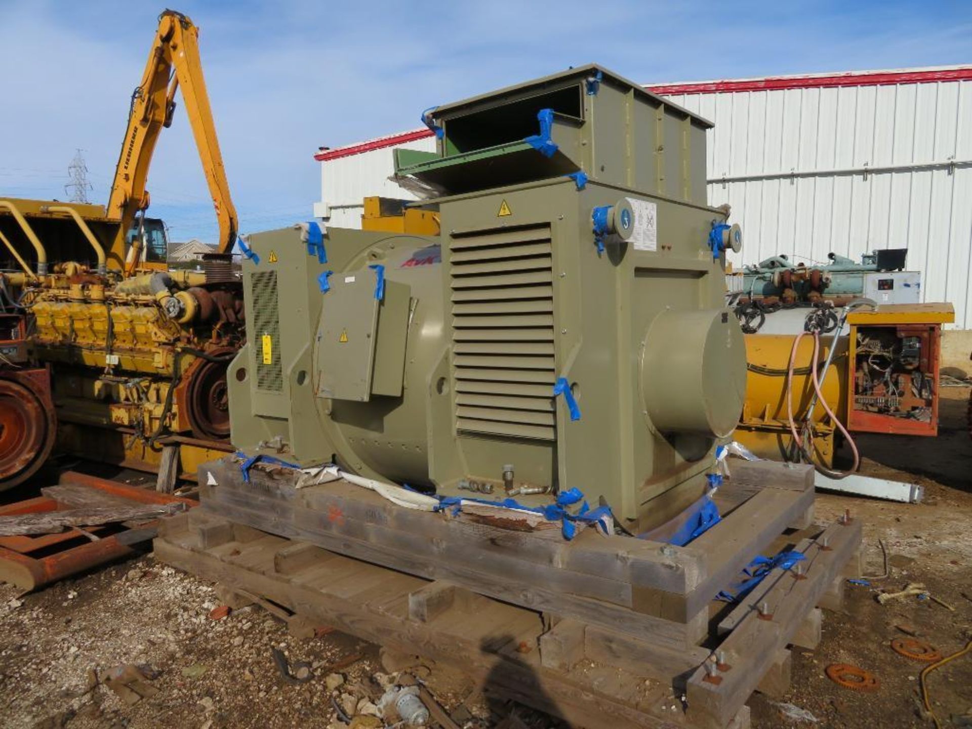 2013 AVK Generator Type D1G150 1/8, S/N 8231766A101, 4160 Volt AC - Image 3 of 4