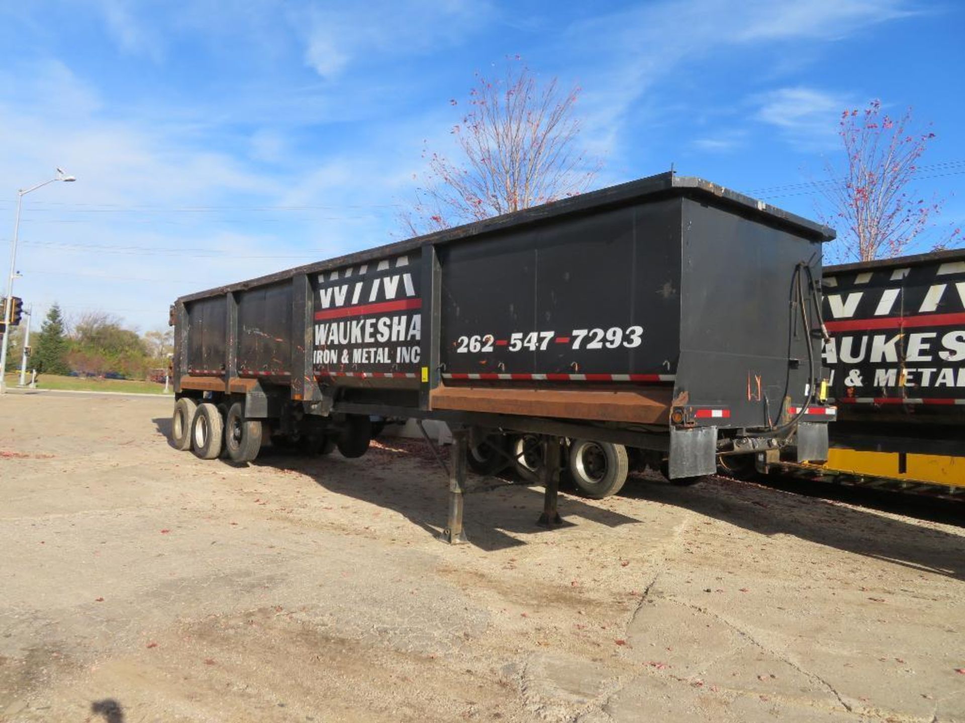 American Eagle Tri-Axle Dump Trailer Model L300-L-T-17, 40 ft. est.