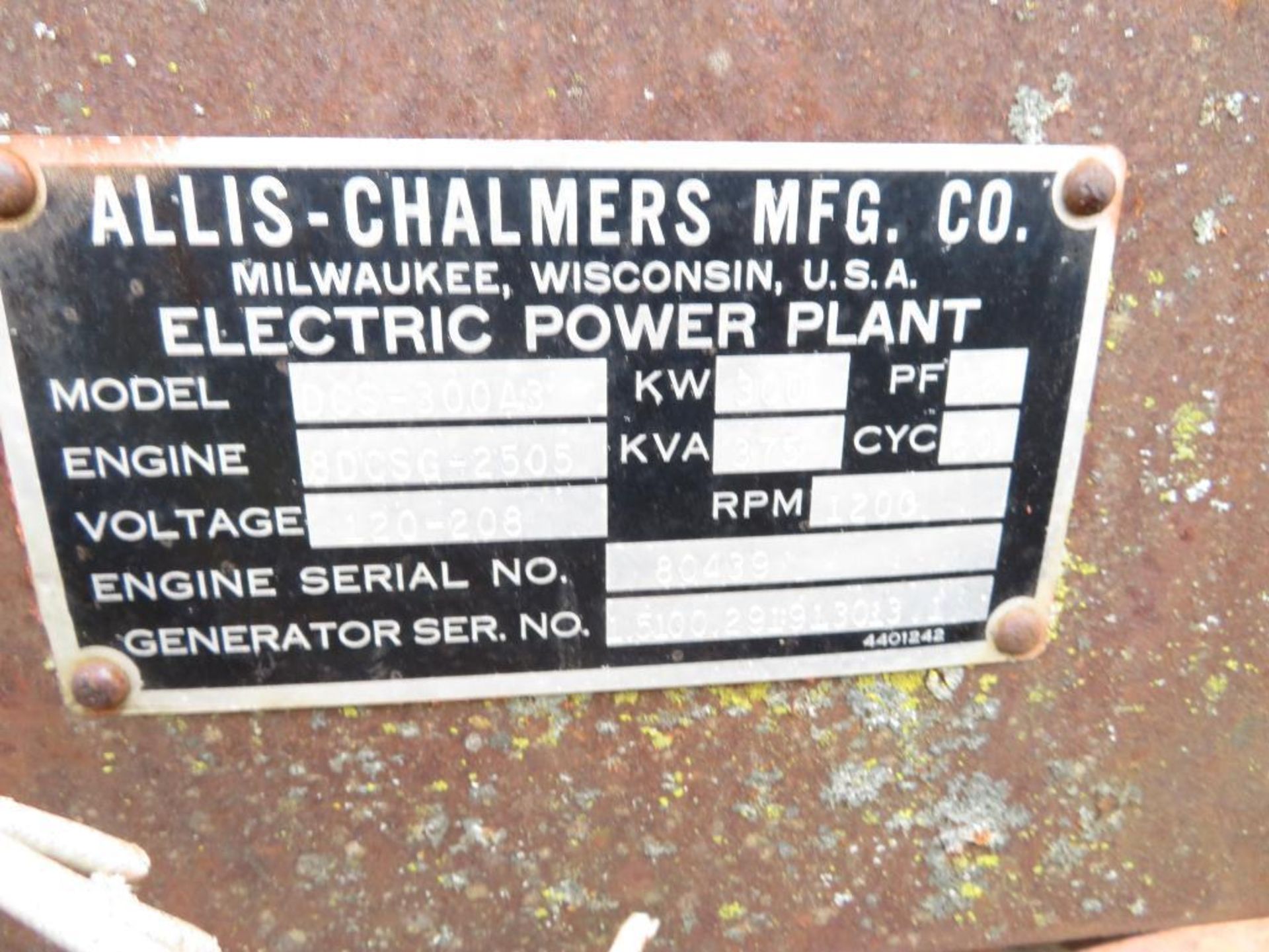 Allis Chalmers Skid Mounted 8-Cylinder Diesel Engine Model DCS-300 A3, S/N 5100.291913013.1 - Image 2 of 2