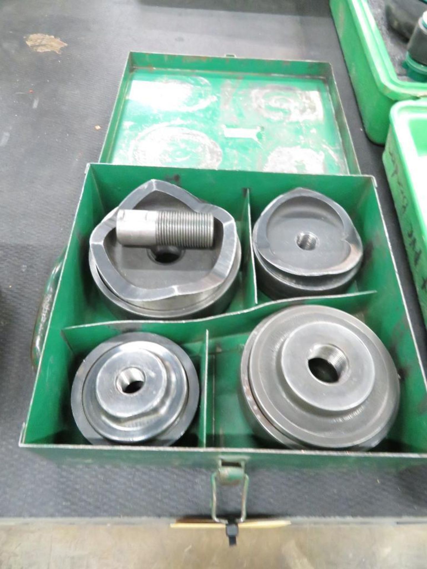 Greenlee Hydraulic Knock-out Punch, with Case