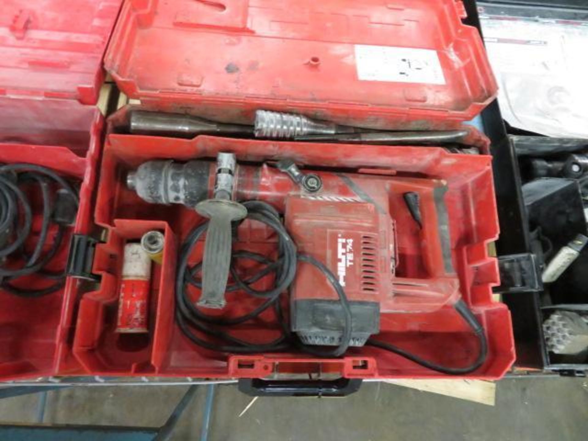 Bosch TE74 Electric Hammer Drill, with Case