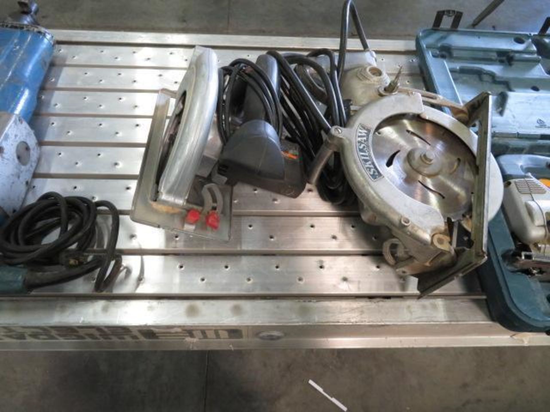 Bosch 1581AVS Electric Scroll Saw, with Case - Image 2 of 2