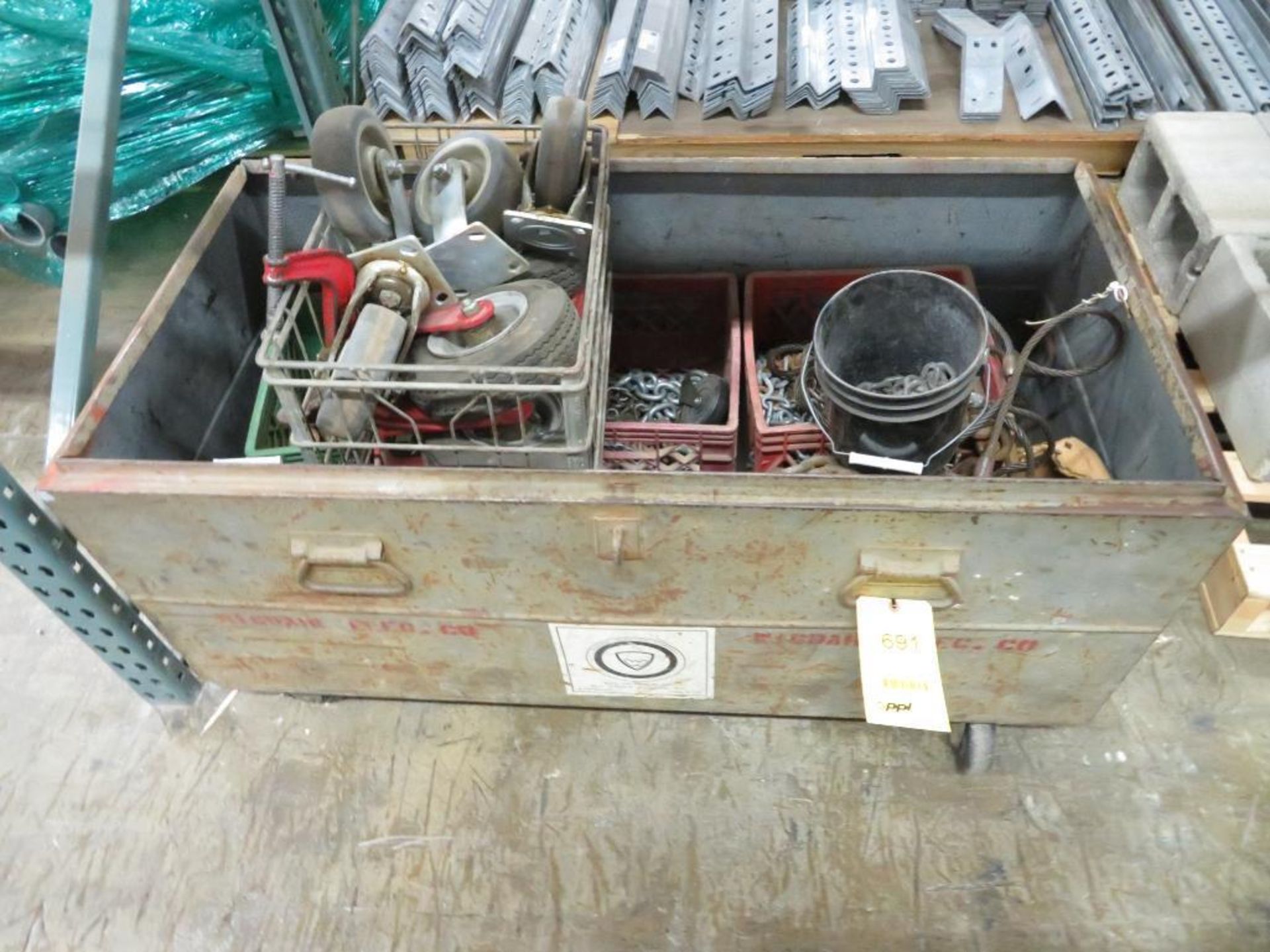 LOT: Rolling Job Box with Contents of Lifting Chain & Caster Wheels