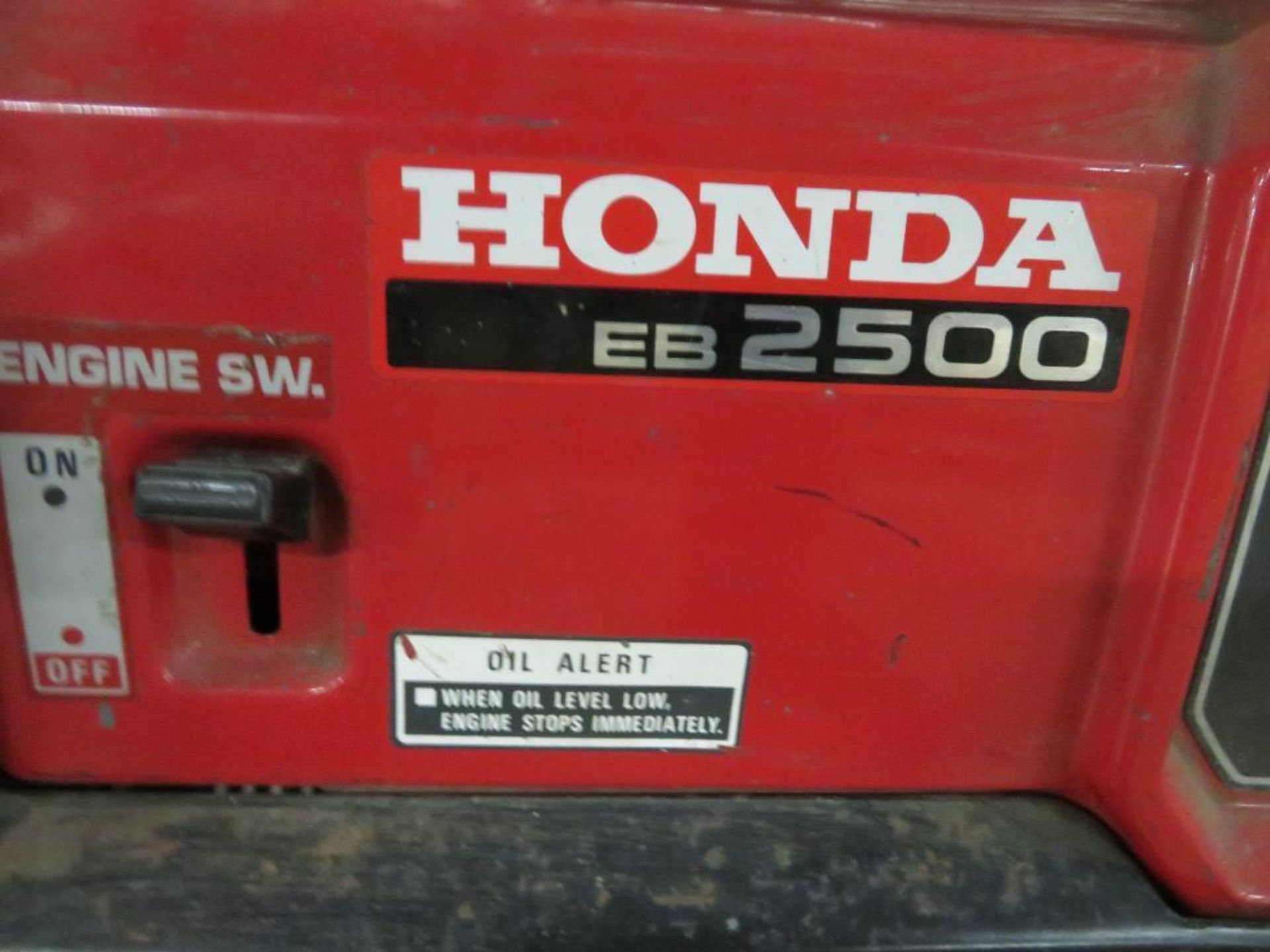 Honda EB2500 Portable Gas Powered Generator - Image 2 of 2