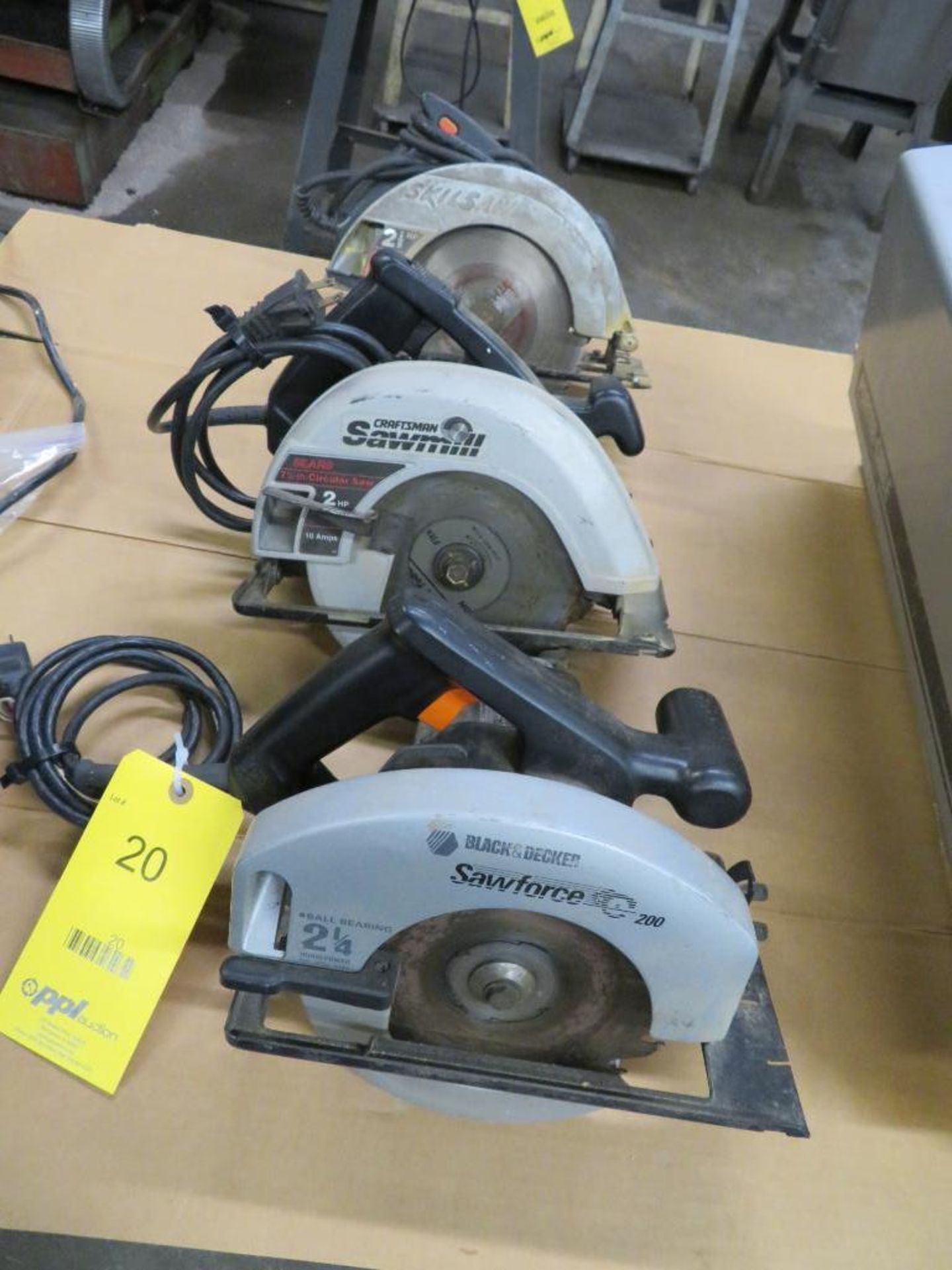 LOT: (3) Assorted 7-1/4 in. Circular Saws