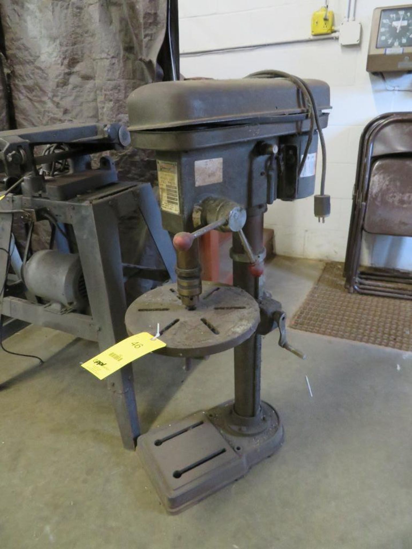 LOT: Guardian Power 13 in. Bench Top Drill Press