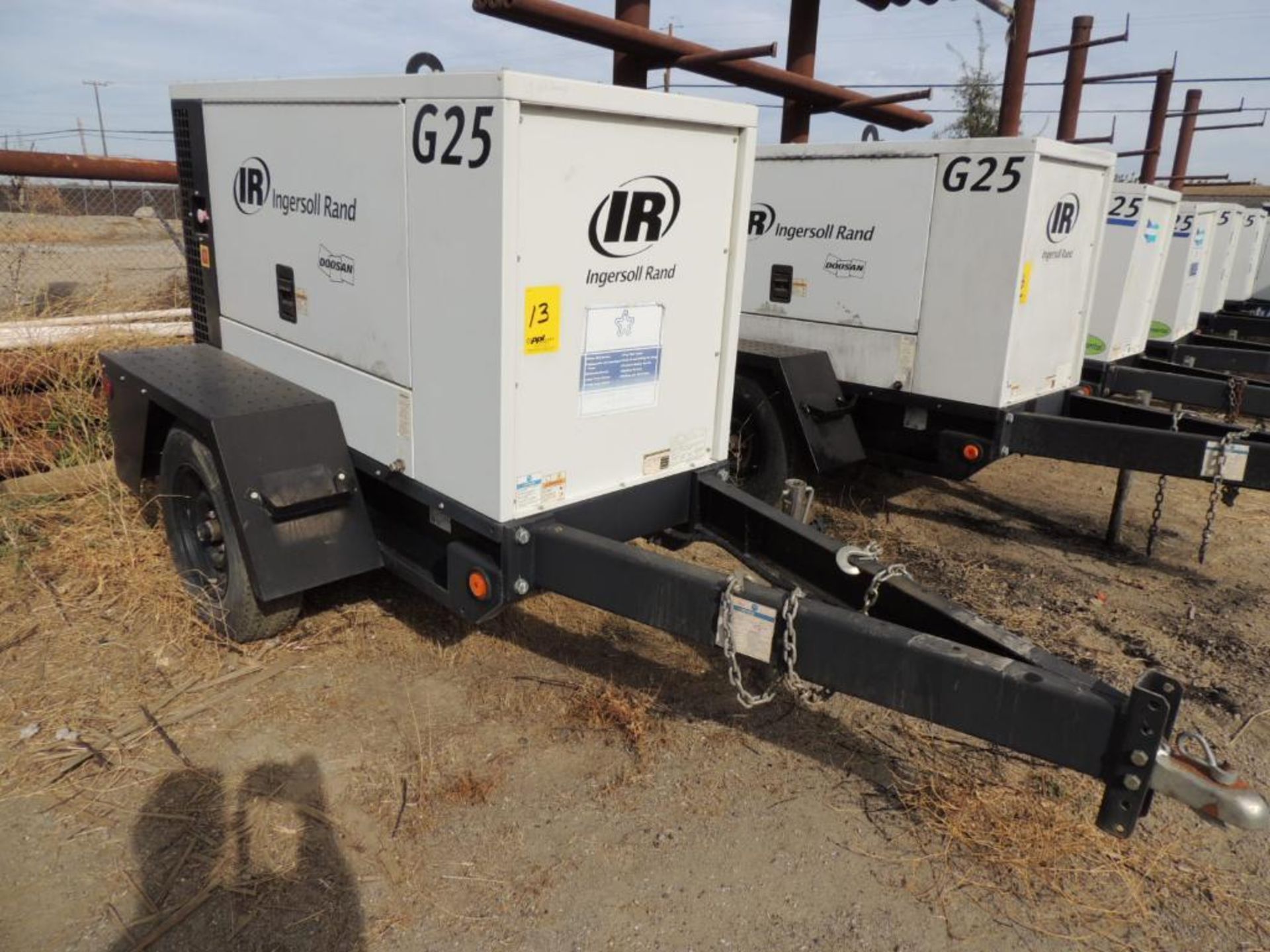 **NO TITLE** 2011 DOOSAN GENERATOR G25 MODEL G25WMI-2A-T41, S/N 421244ULUD61, 27,964 INDICATED HOURS - Image 2 of 6