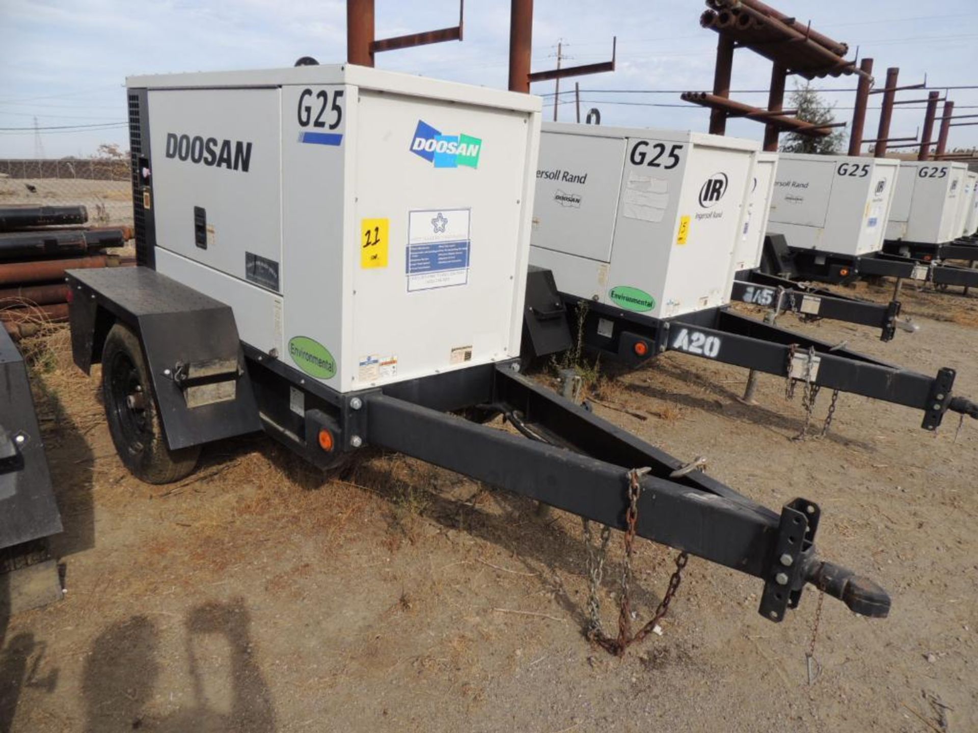 **NO TITLE** 2012 DOOSAN GENERATOR G25 MODEL G25WMI-2A-T41, S/N 4366655UBWD61 - Image 2 of 3