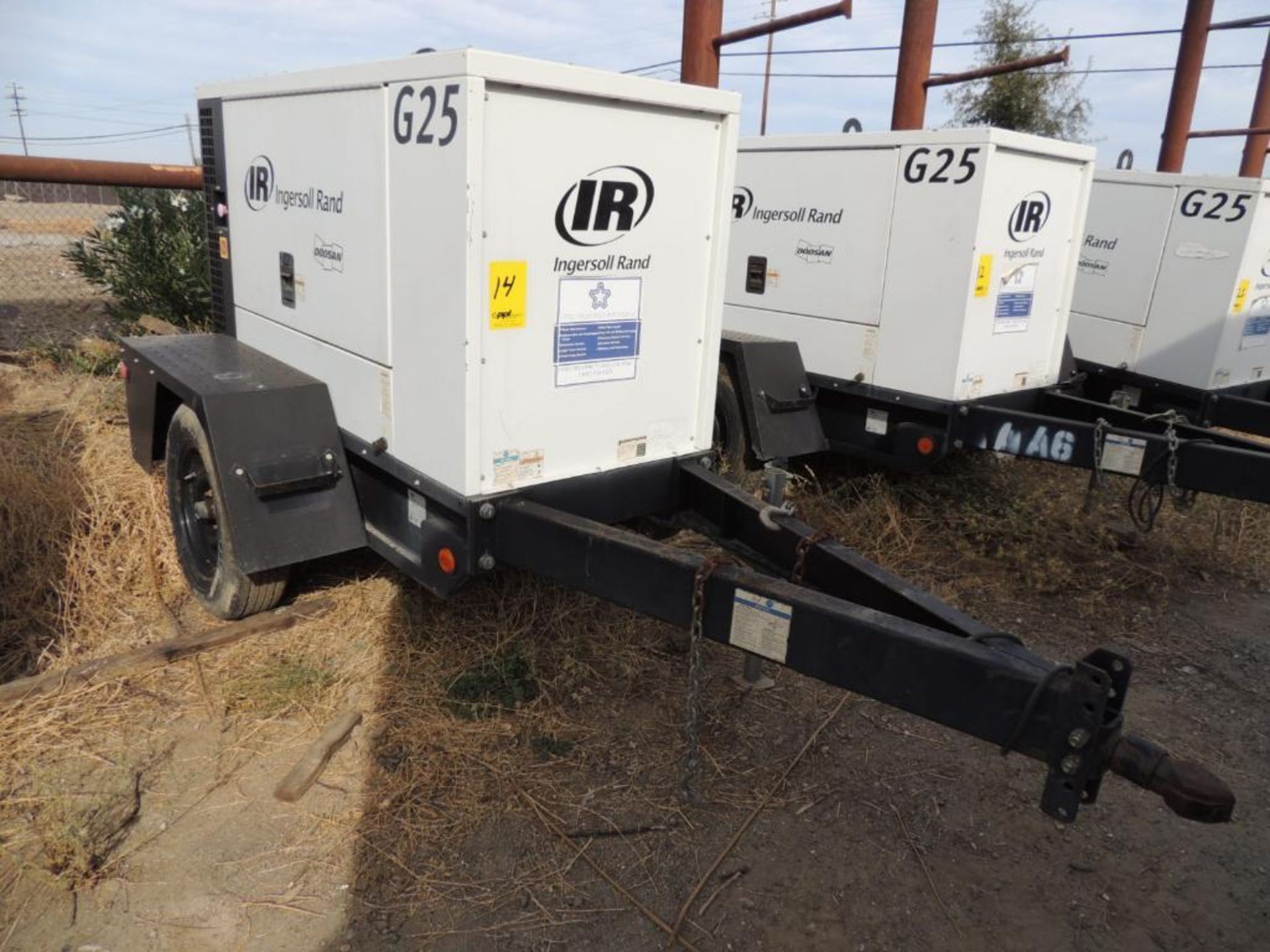 **NO TITLE** 2011 DOOSAN GENERATOR G25 MODEL G25WMI-2A-T41, S/N 419882UKUD61, 18,435 INDICATED HOURS - Image 2 of 3