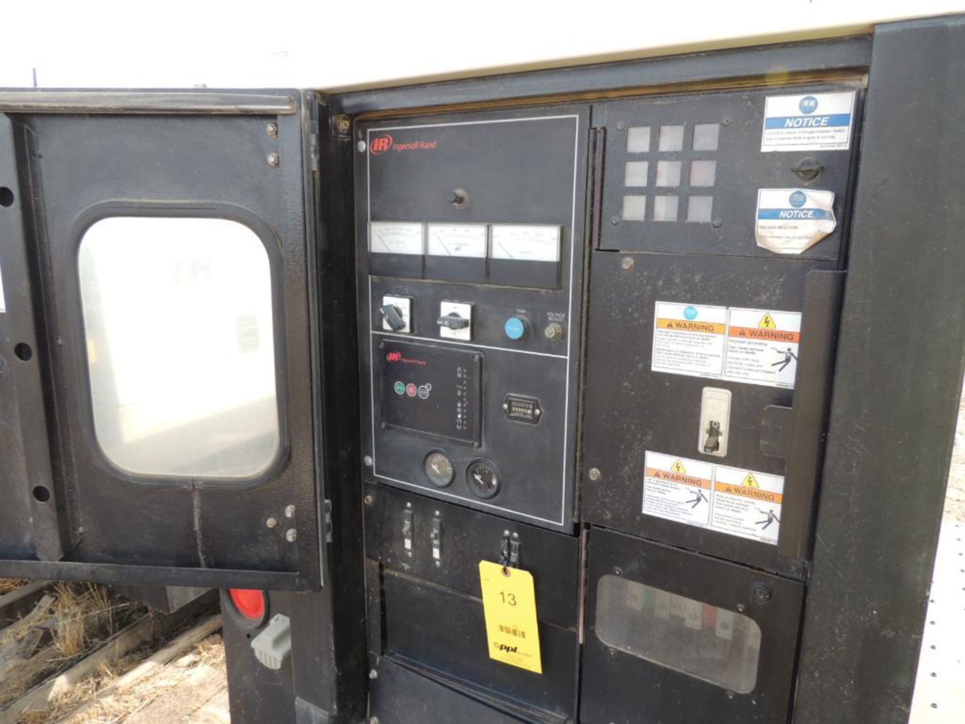 **NO TITLE** 2011 DOOSAN GENERATOR G25 MODEL G25WMI-2A-T41, S/N 421244ULUD61, 27,964 INDICATED HOURS - Image 6 of 6