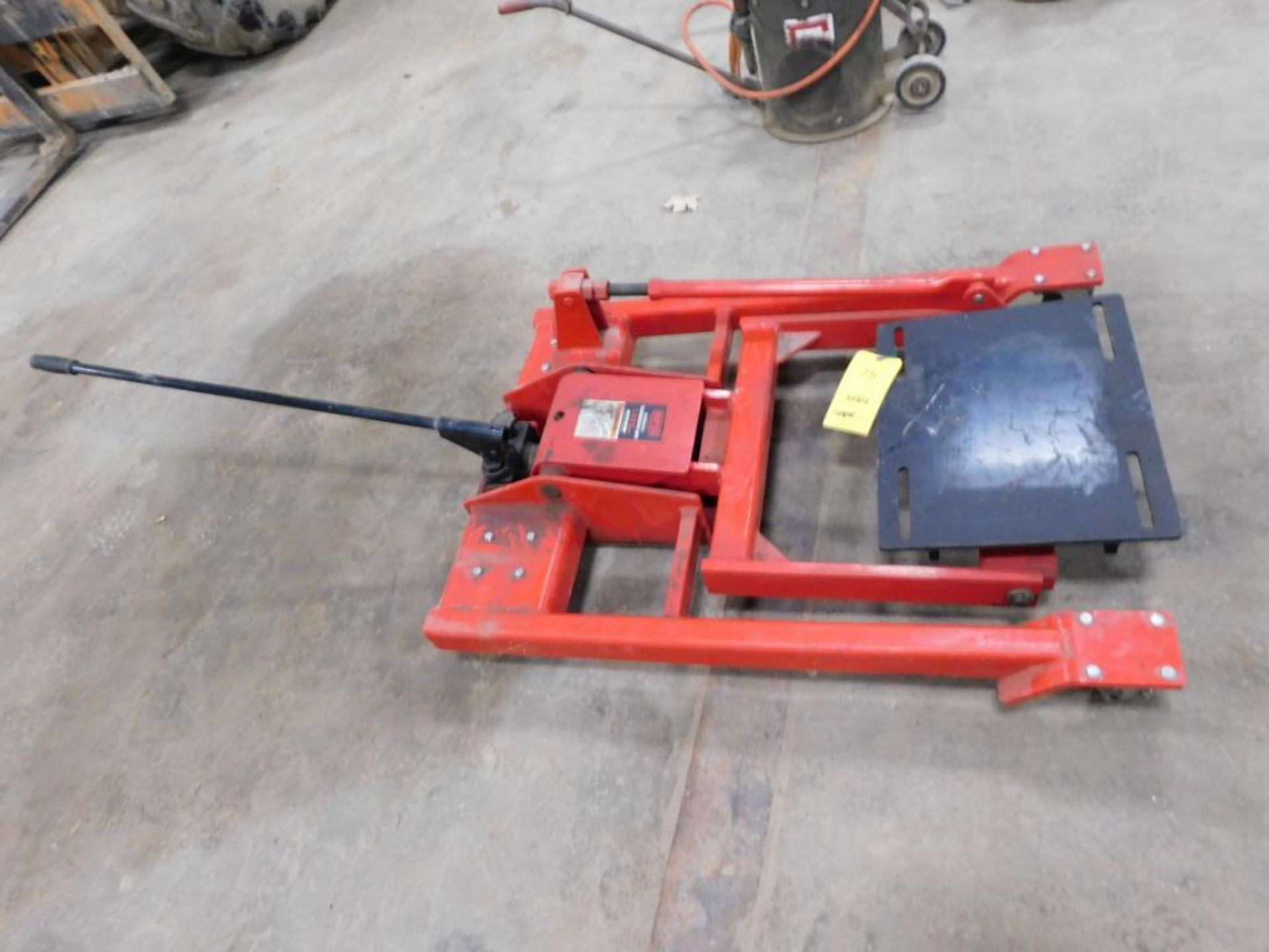 Norco 1-1/2 Ton Transmission Jack