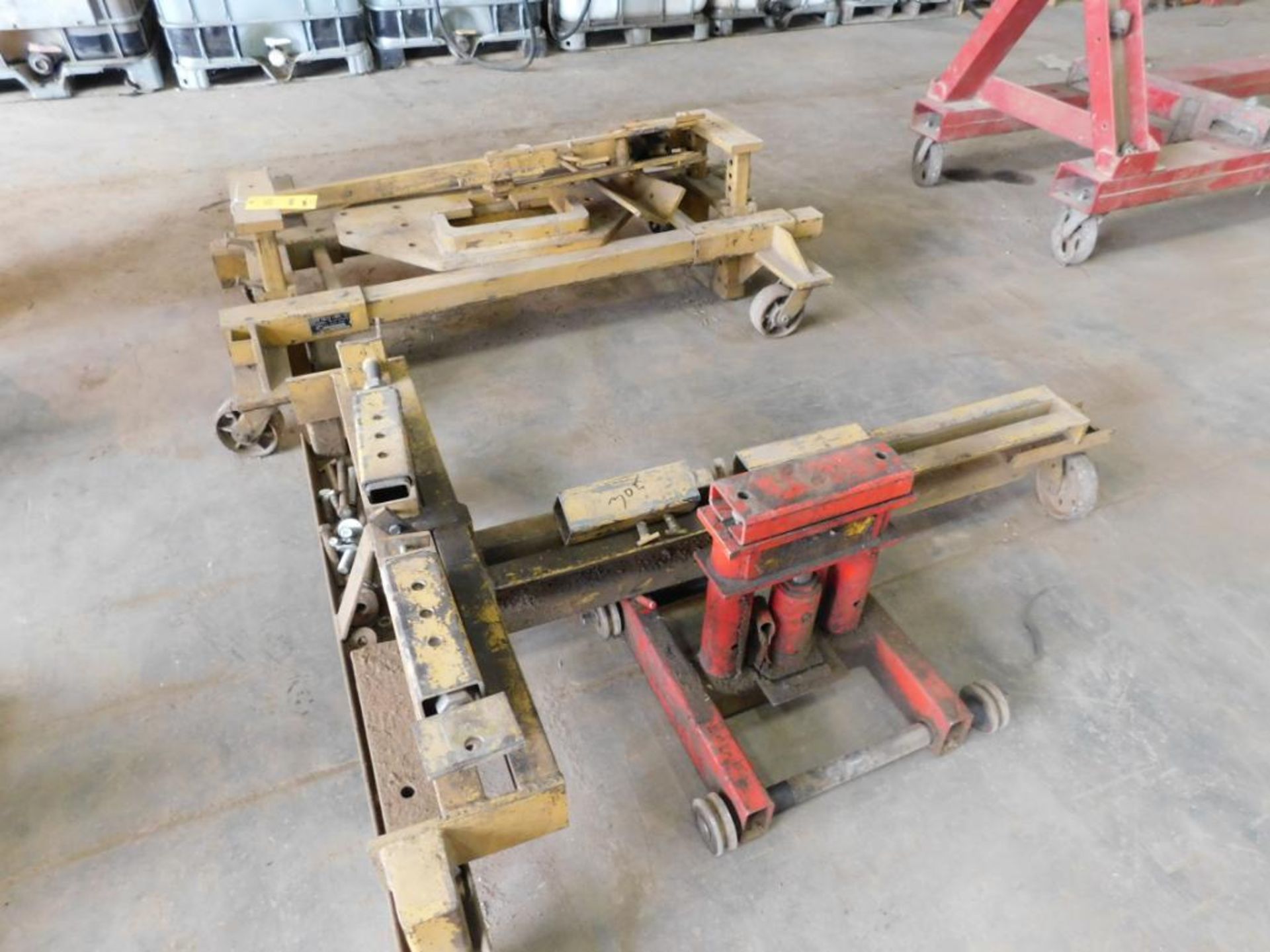 LOT: (3) Rolling Equipment Stands