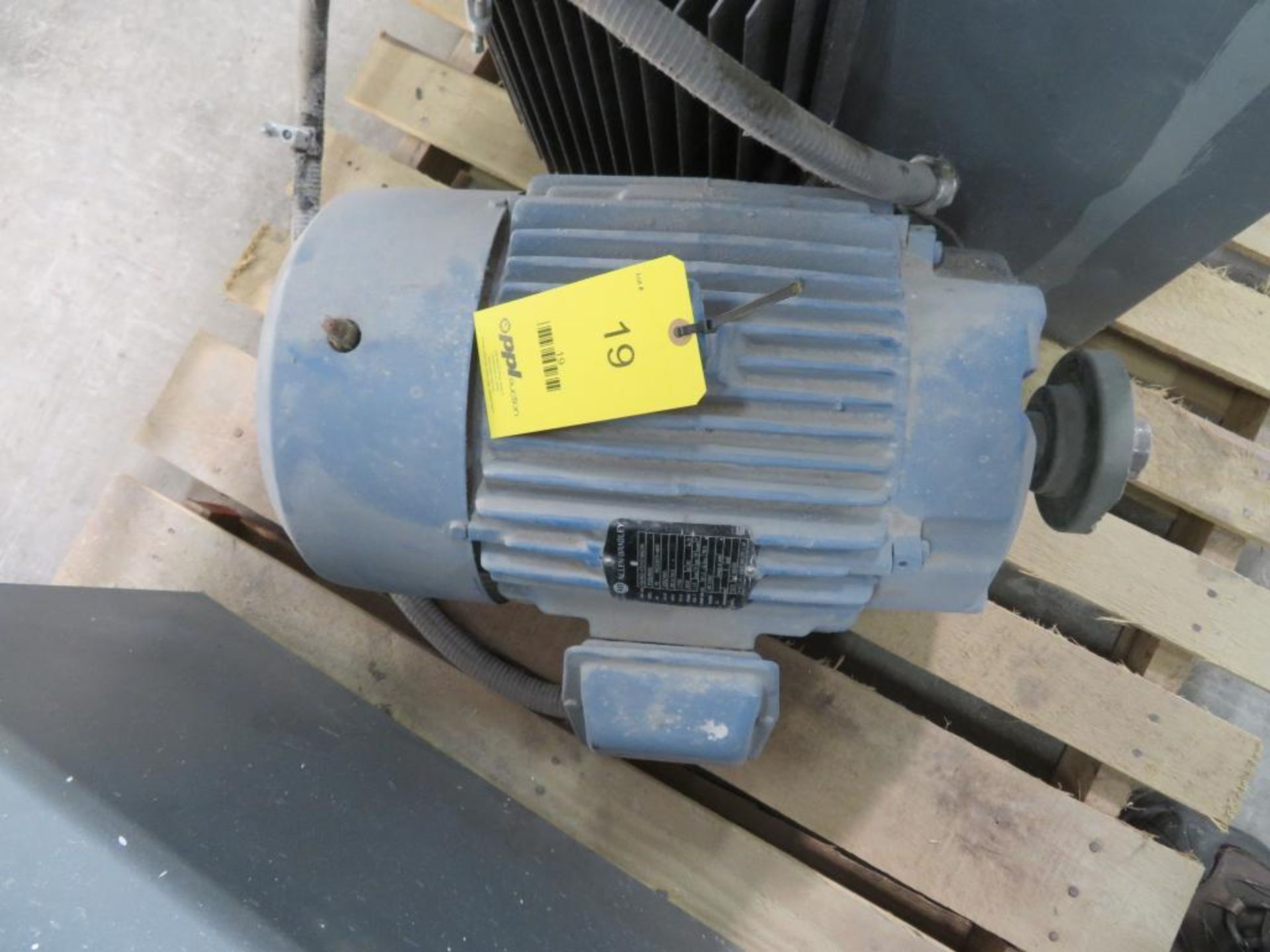 15 HP Electric Motor with Variable Speed Control - Image 2 of 4