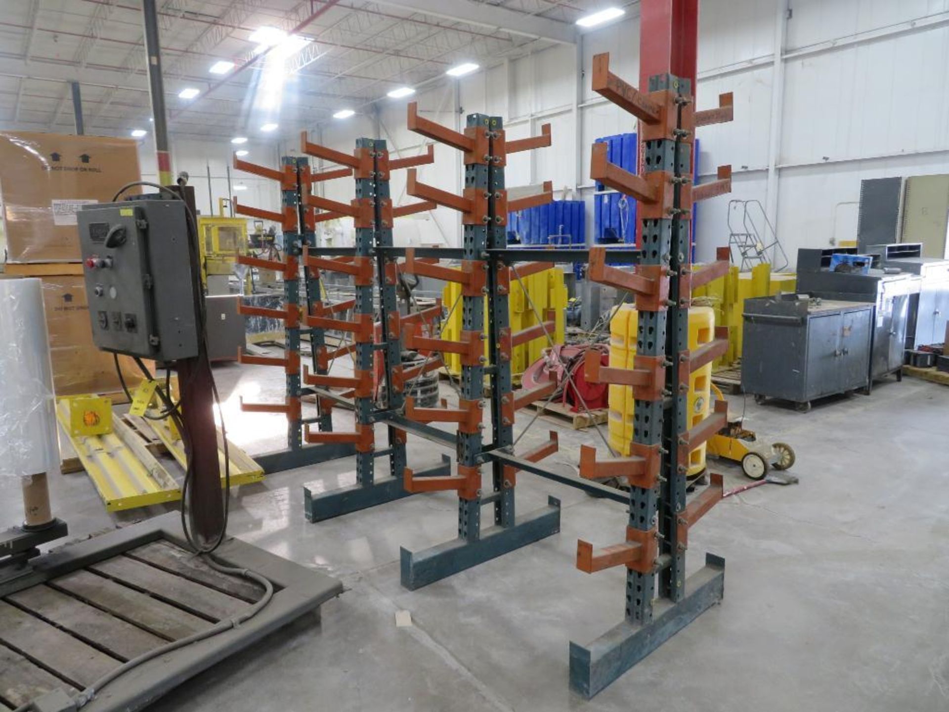 10 ft. (est.) 7-Tier Double-Side Cantilever Material Rack - Image 2 of 2