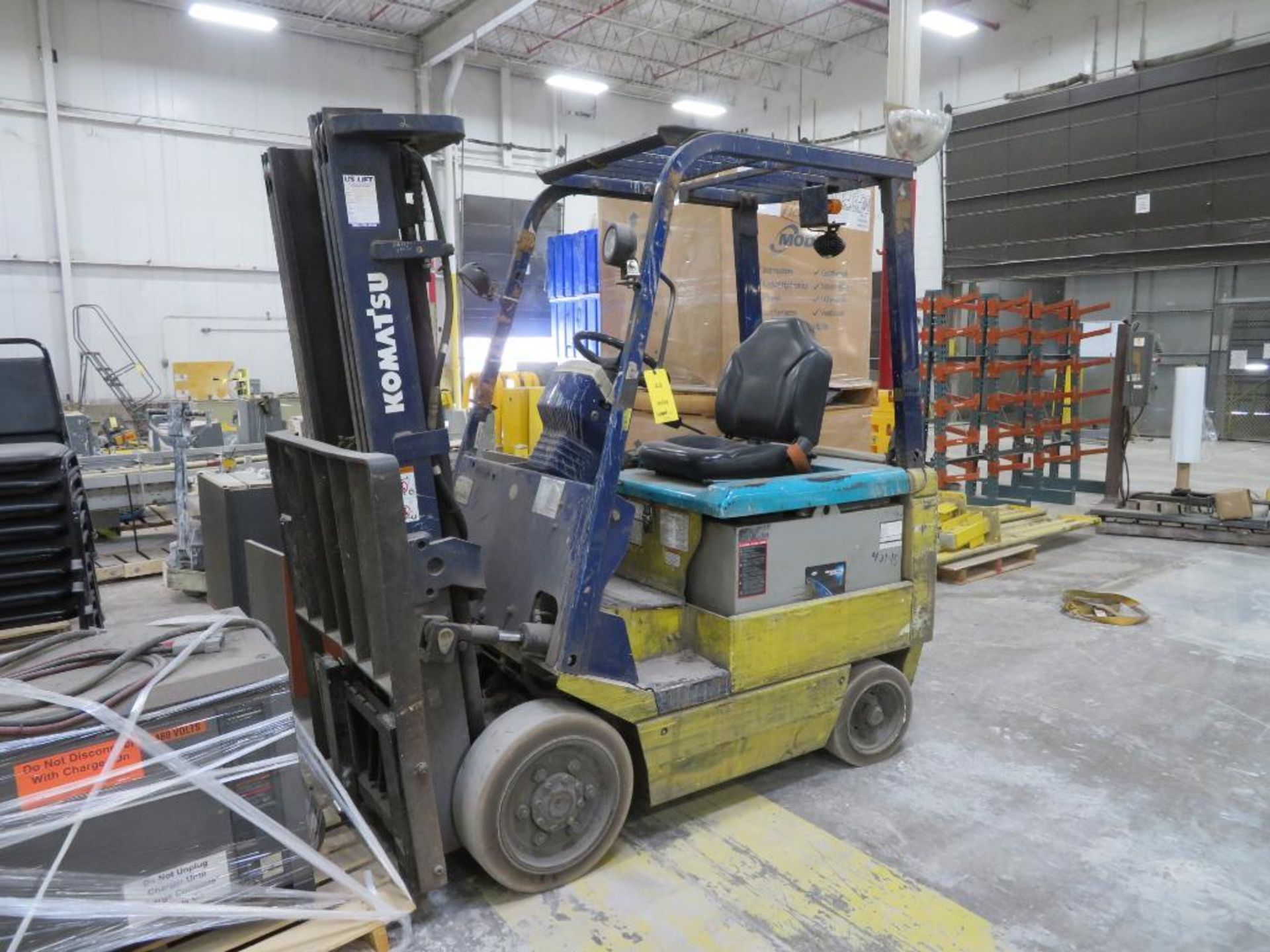 Komatsu 5000 lb. Electric Forklift Model FB25SHG-5, S/N 35630A, Solid Tires, Overhead Guard, 4775mm