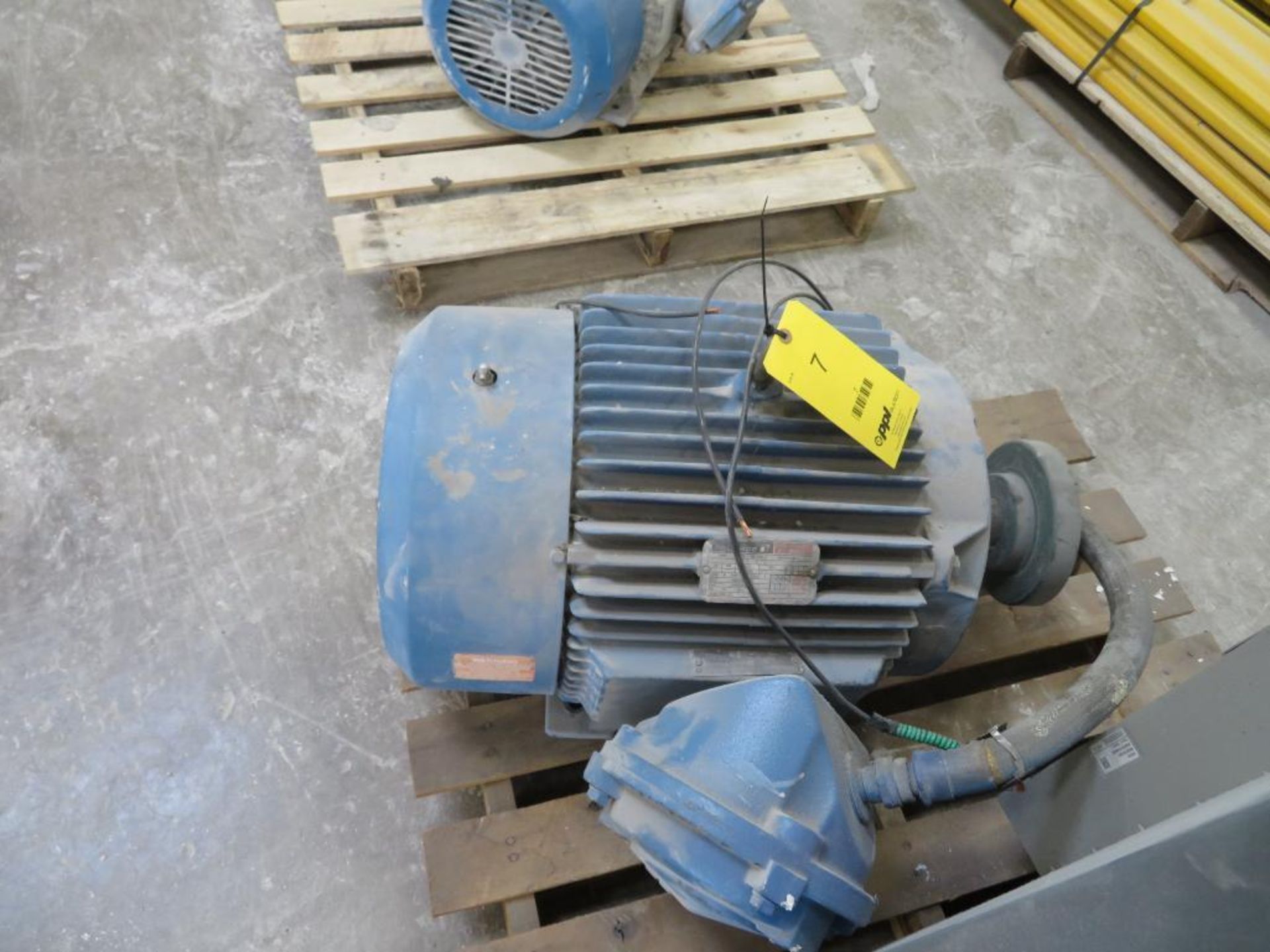 40 HP Electric Motor with Variable Speed Control - Image 2 of 4
