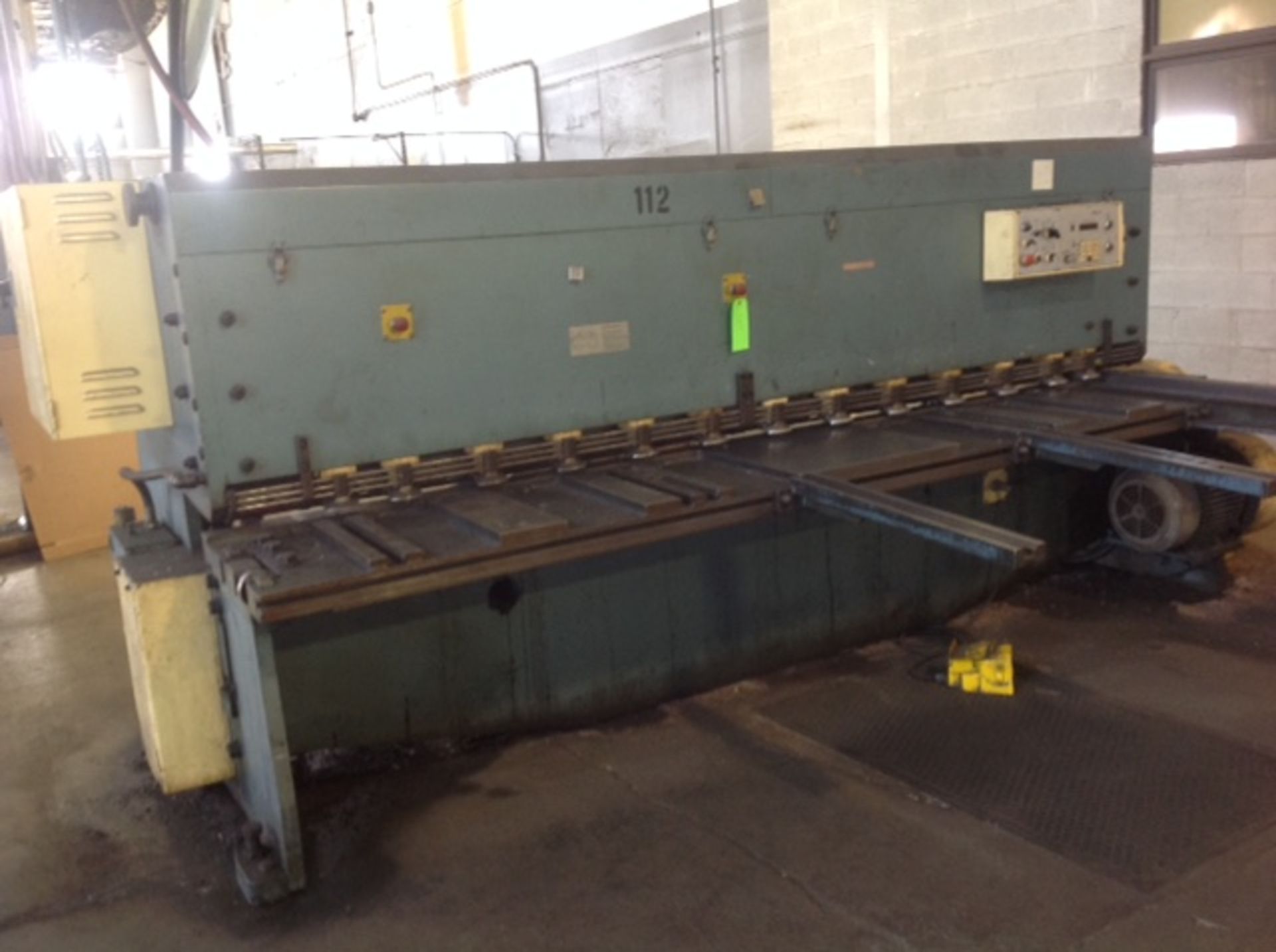 Amada 12’ x 1/4” #3060 Power Squaring Shear, s/n:30600376, New: 1986, 124” between housings, 128”