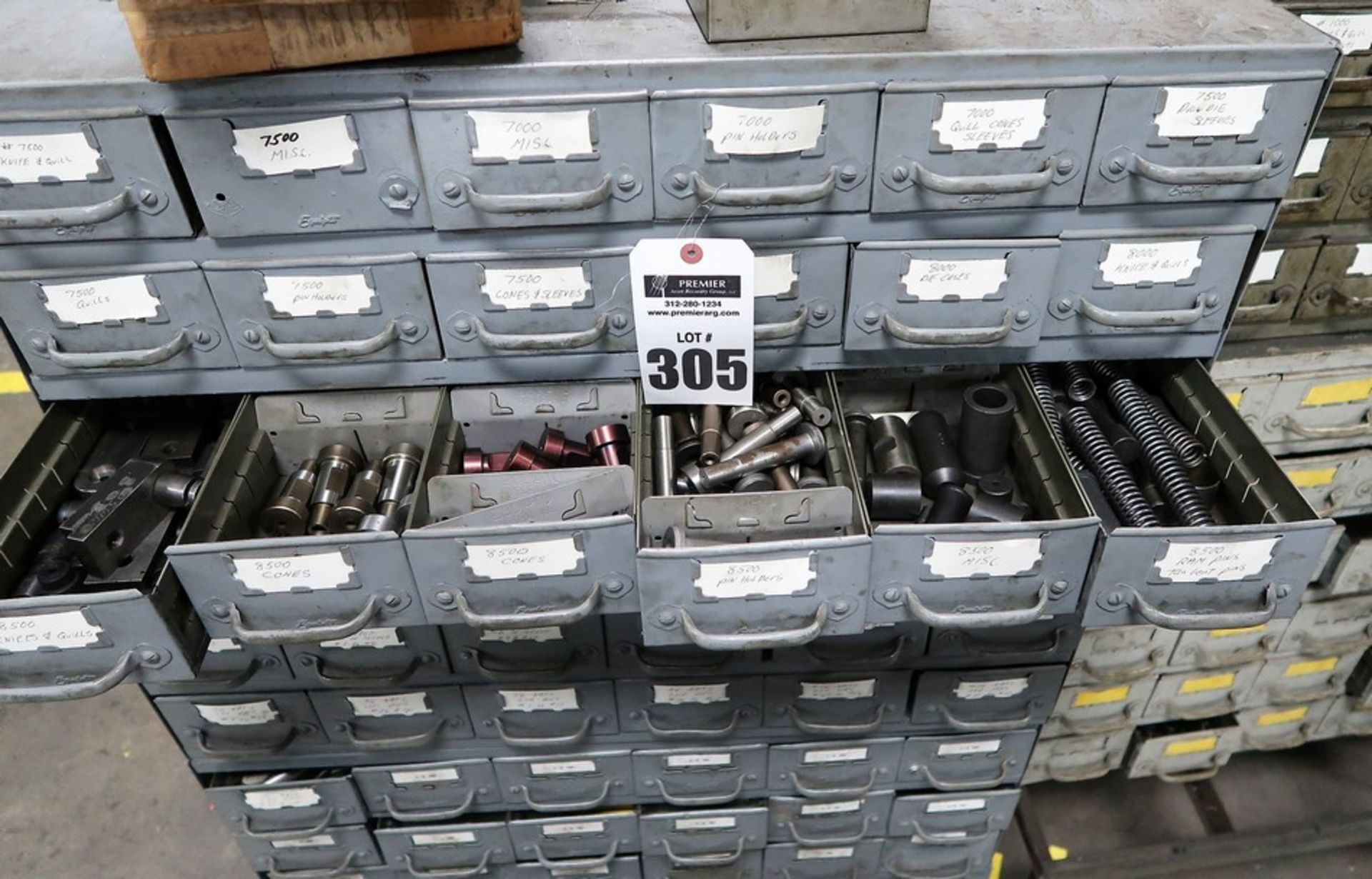 Cubby Bins With Job Tooling