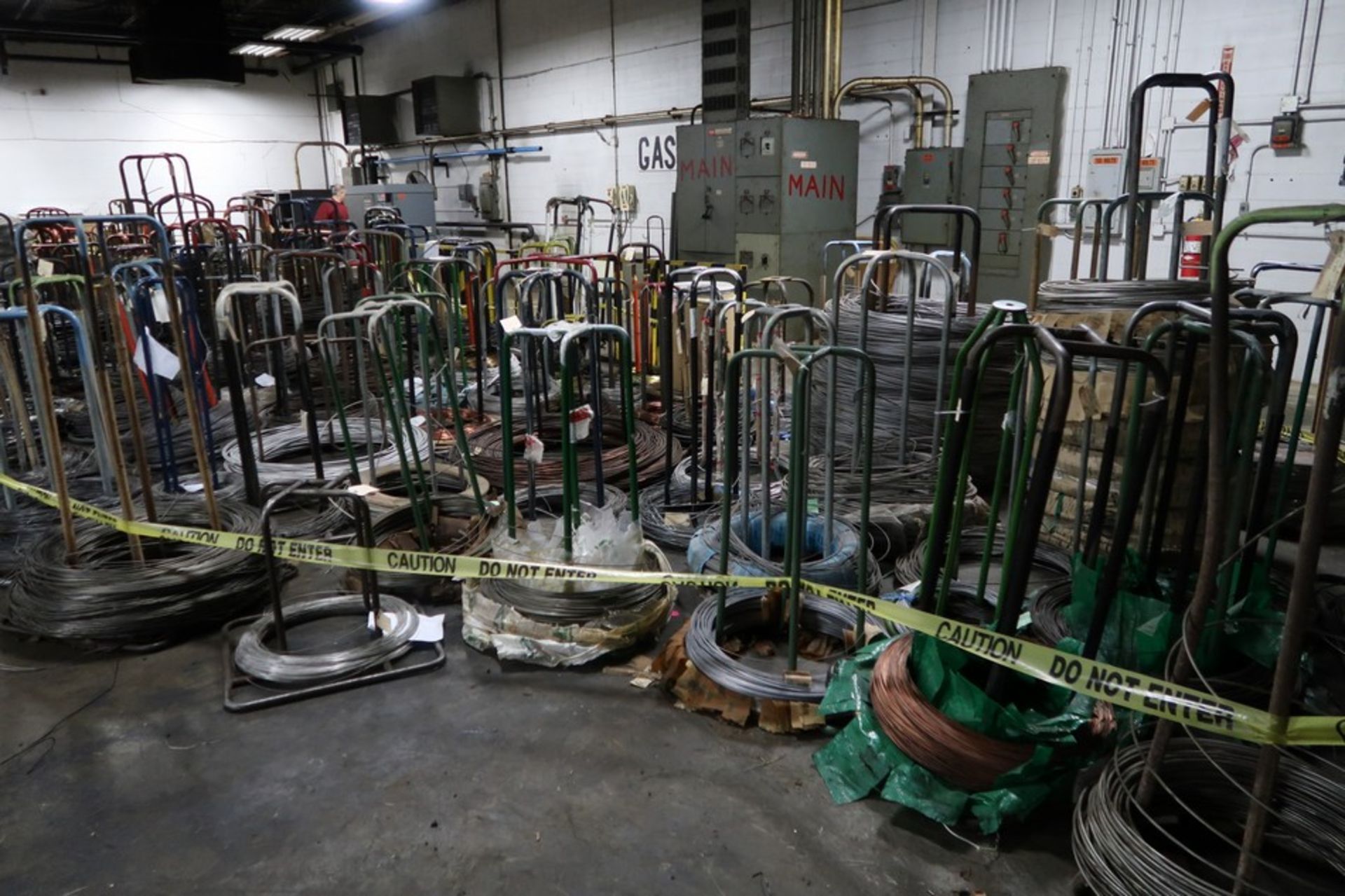 Gigantic lot raw material coil stock, aluminum, steel, stainless, brass, bronze, copper, 41,886 lbs - Image 7 of 11