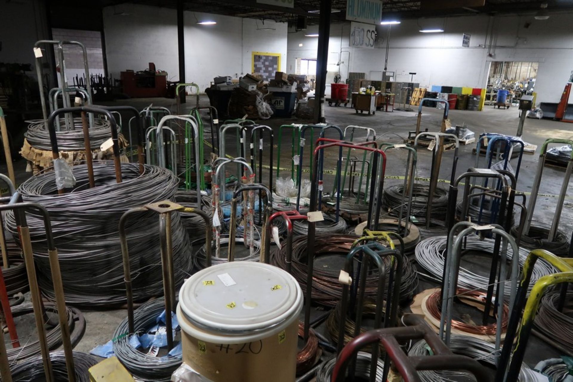 Gigantic lot raw material coil stock, aluminum, steel, stainless, brass, bronze, copper, 41,886 lbs - Image 6 of 11