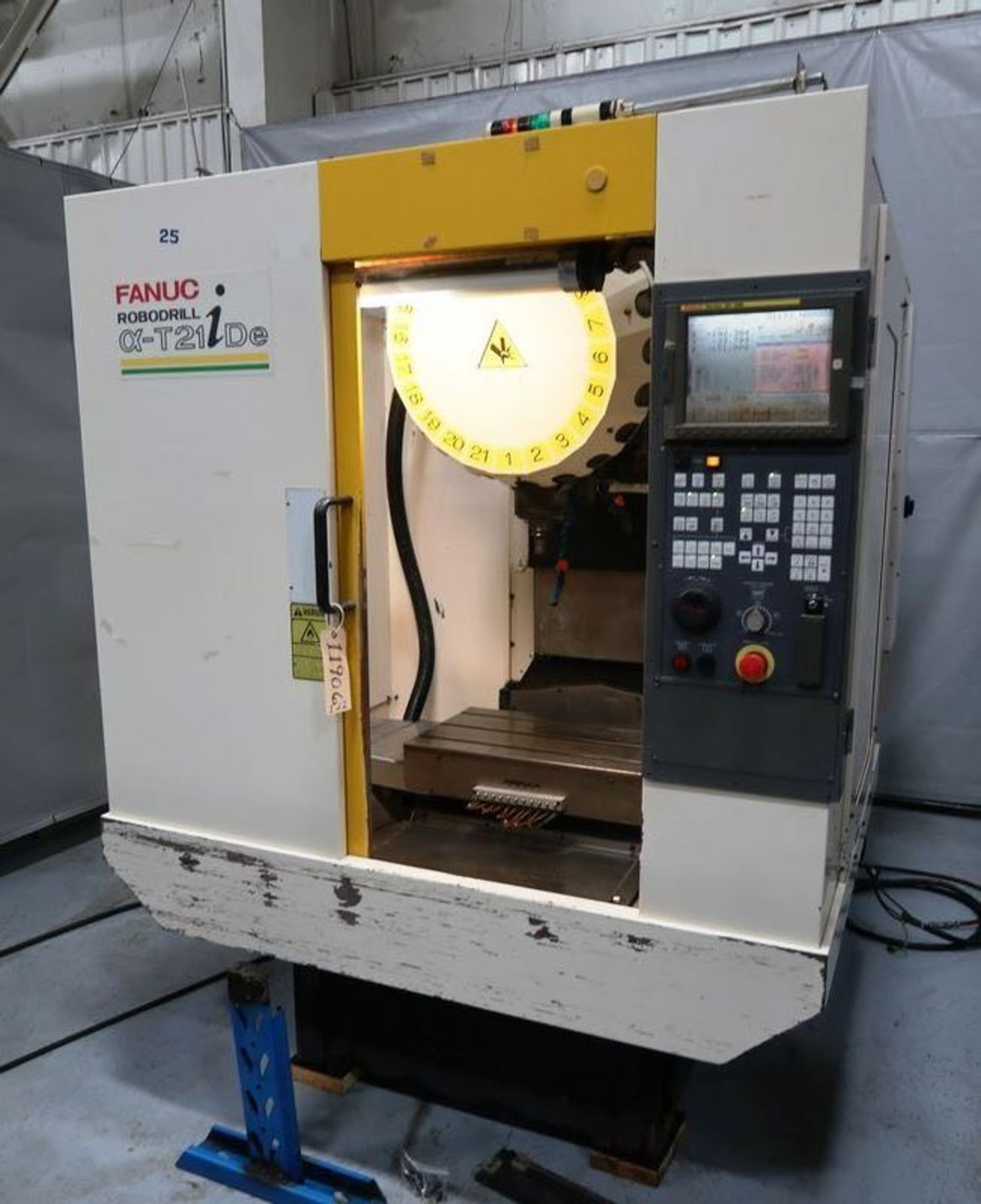 2005 Fanuc Robodrill Alpha T21iDE 3-Axis Vertical High Speed Drill Tap Center, S/N PO48UR395