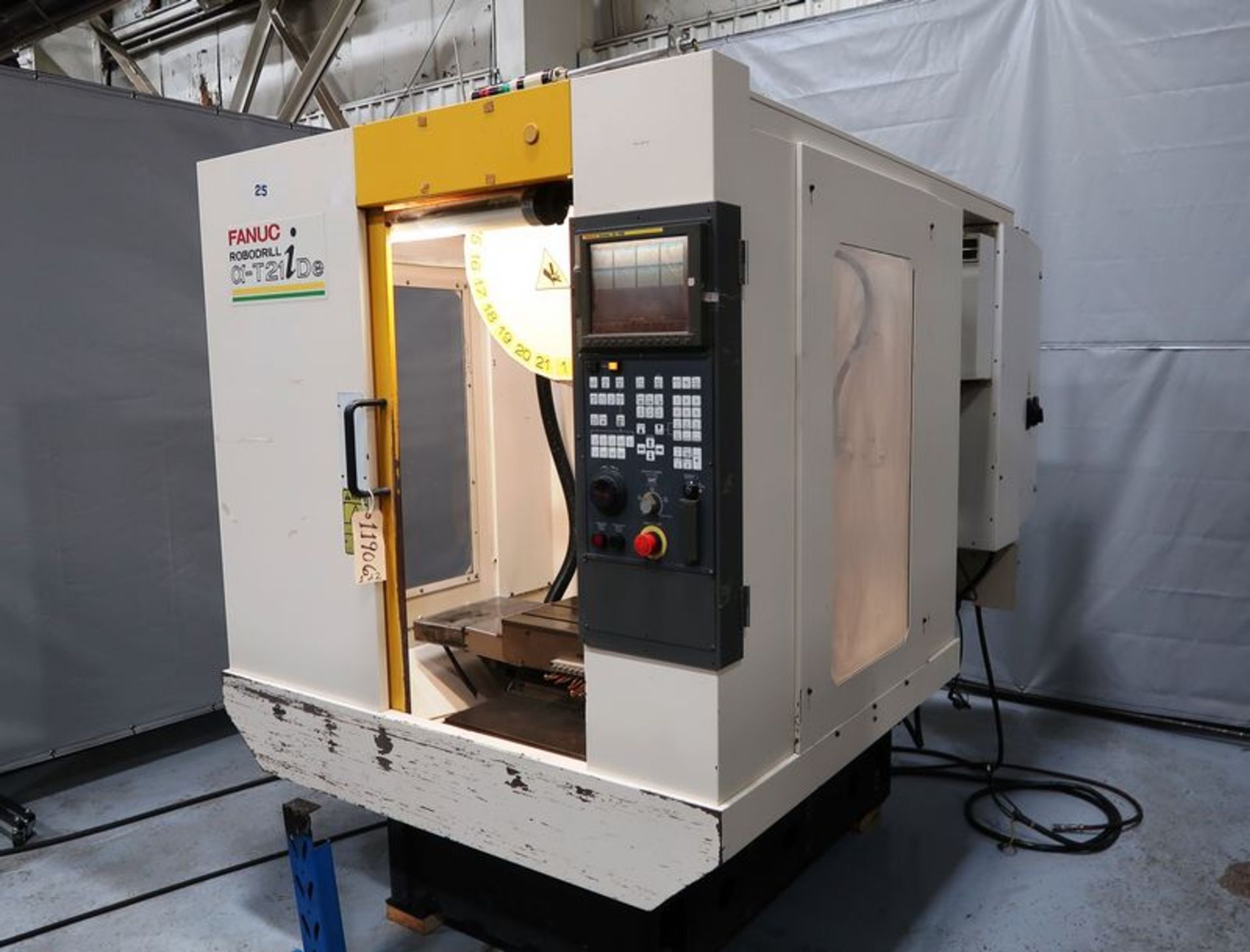 2005 Fanuc Robodrill Alpha T21iDE 3-Axis Vertical High Speed Drill Tap Center, S/N PO48UR395 - Image 8 of 11
