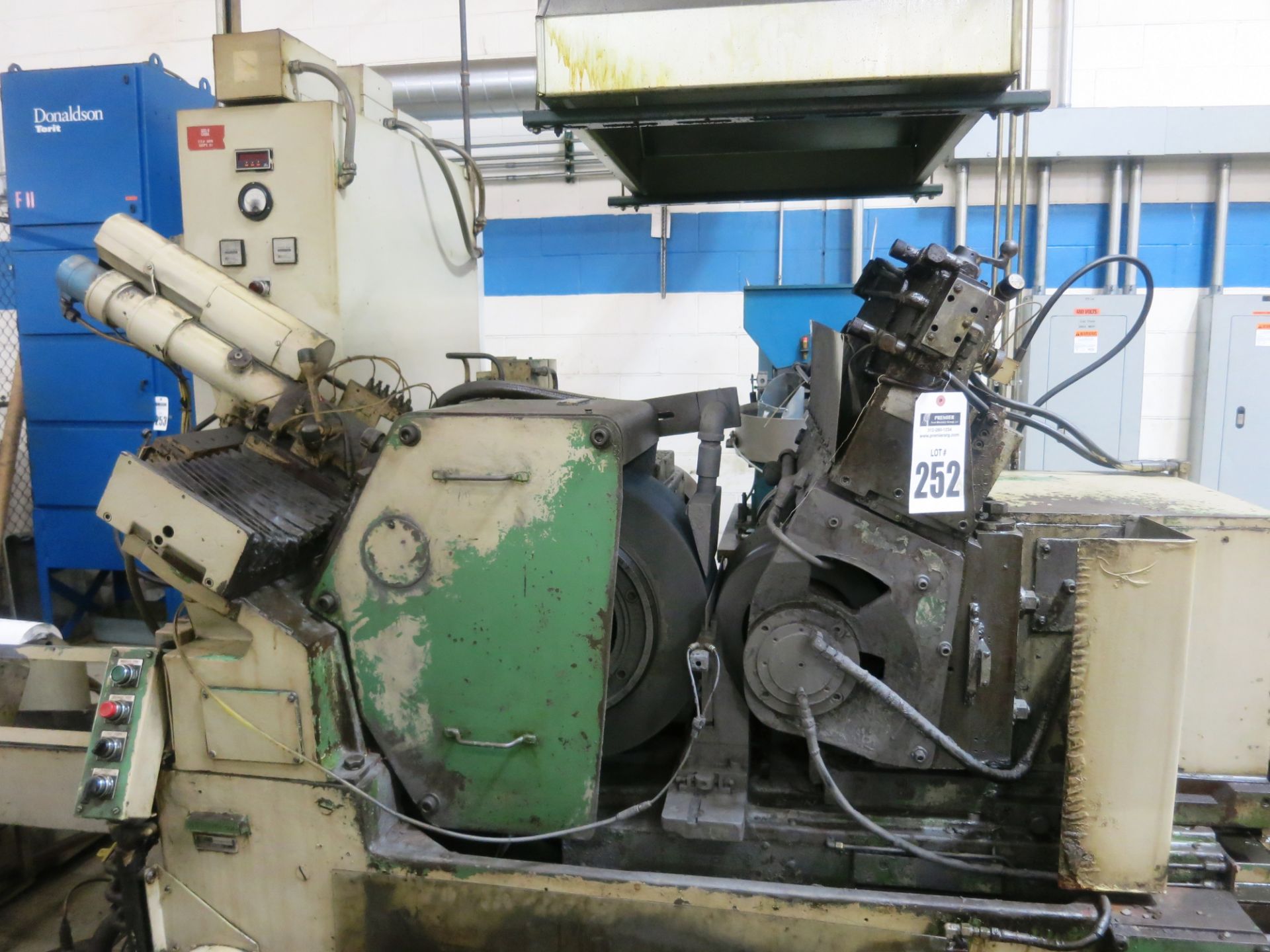 220-8 Cincinnati Centerless Grinder w/Servo Drive Retrofit by Cincinnati Milacron, S/N 35030079-0017 - Image 3 of 9