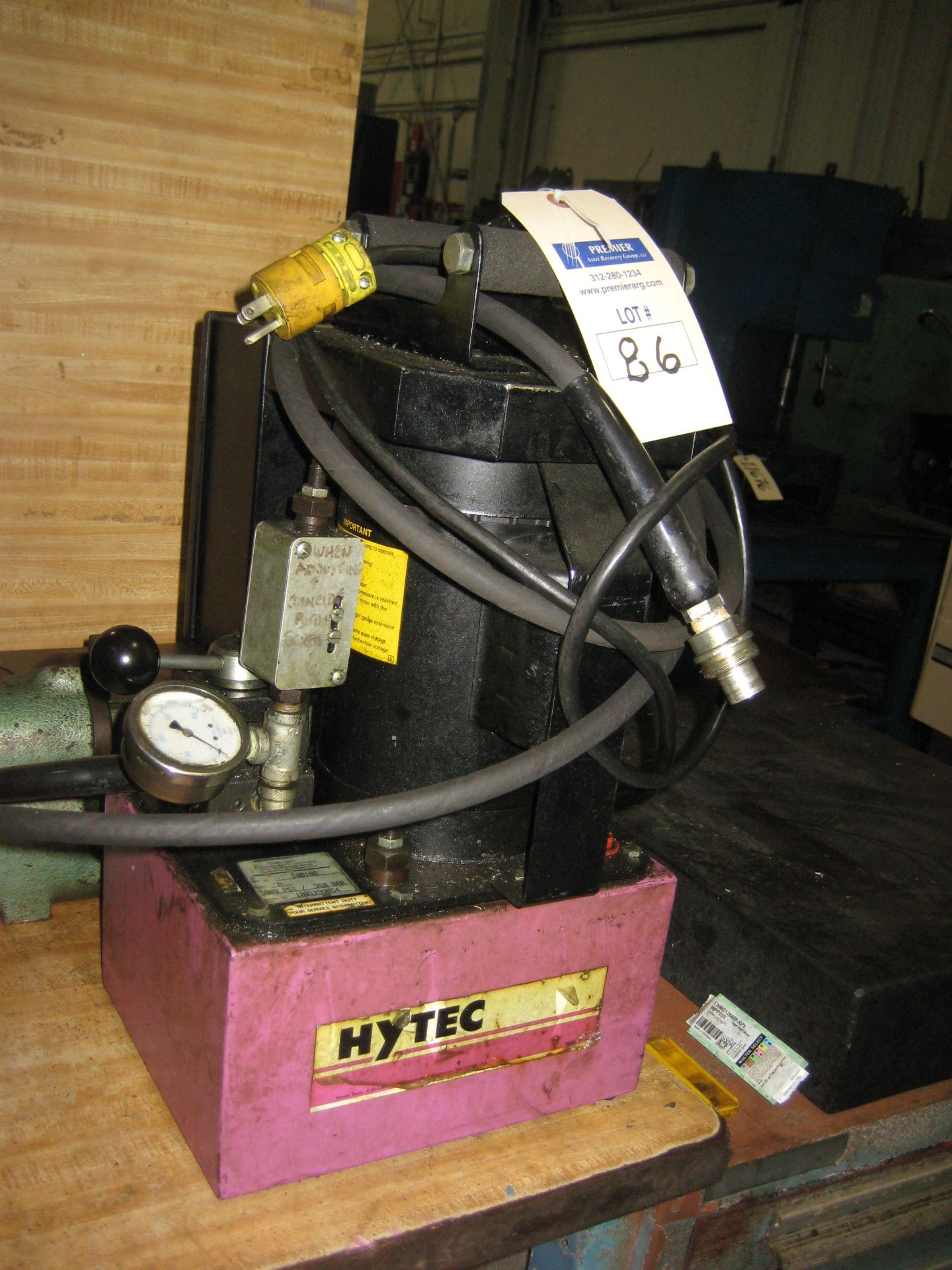 Hytec Model A 5000 PSI/350 Bar, S/N 1001X99054