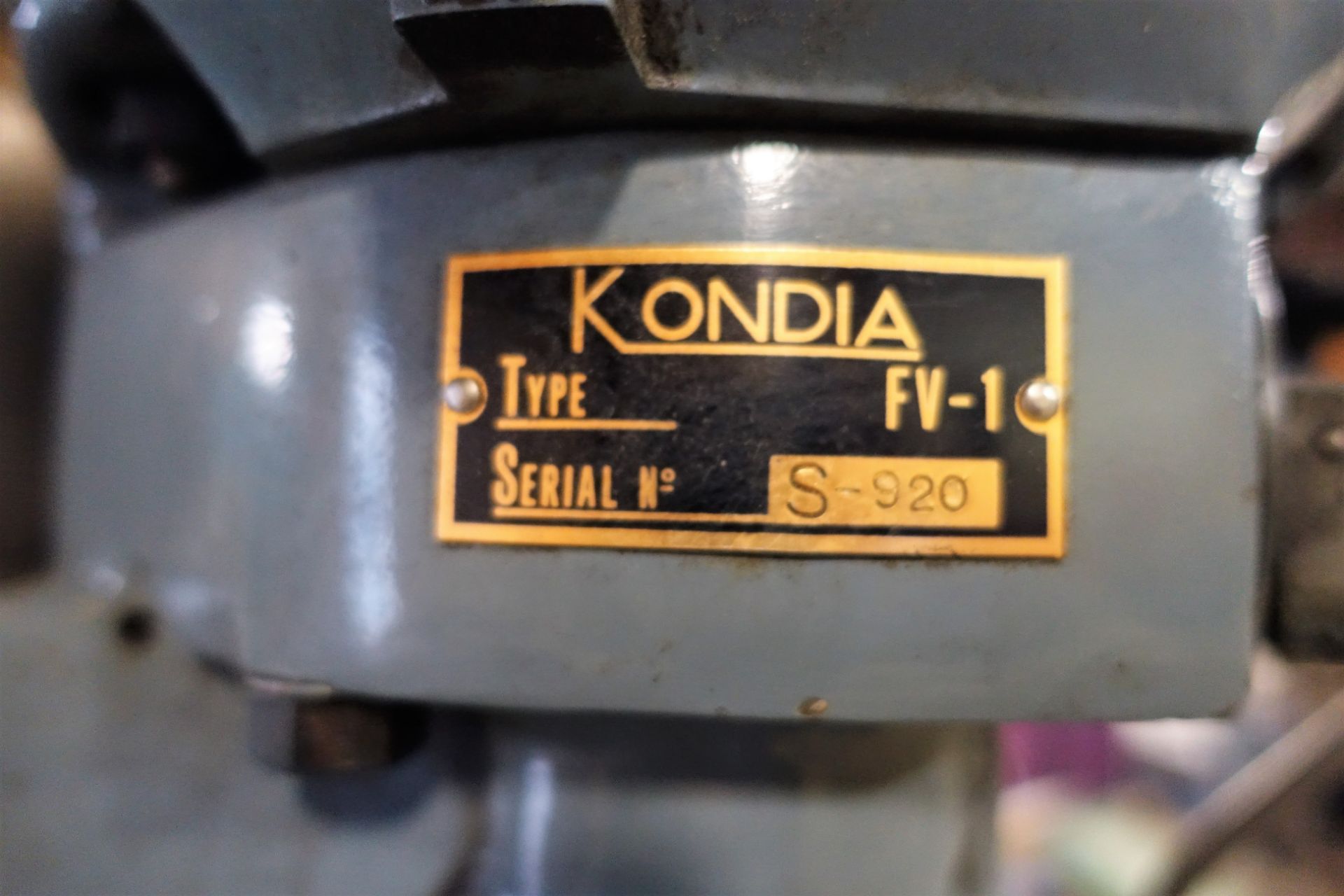 Clausing Kondia FV-1 Vertical Knee Mill - Image 7 of 7